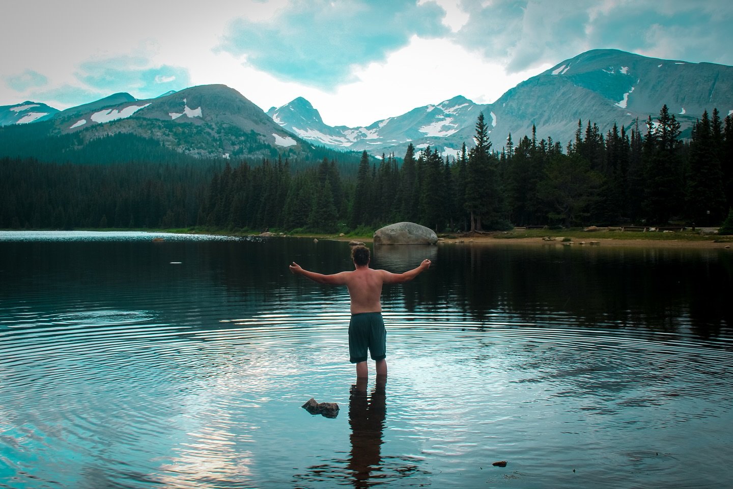 Square away your debt. Stick around just long enough to disappear again without a trace. Leave few things to remember you by and own no possessions. Existentialism over materialism. This is the true American dream &mdash; to see where the wind takes 