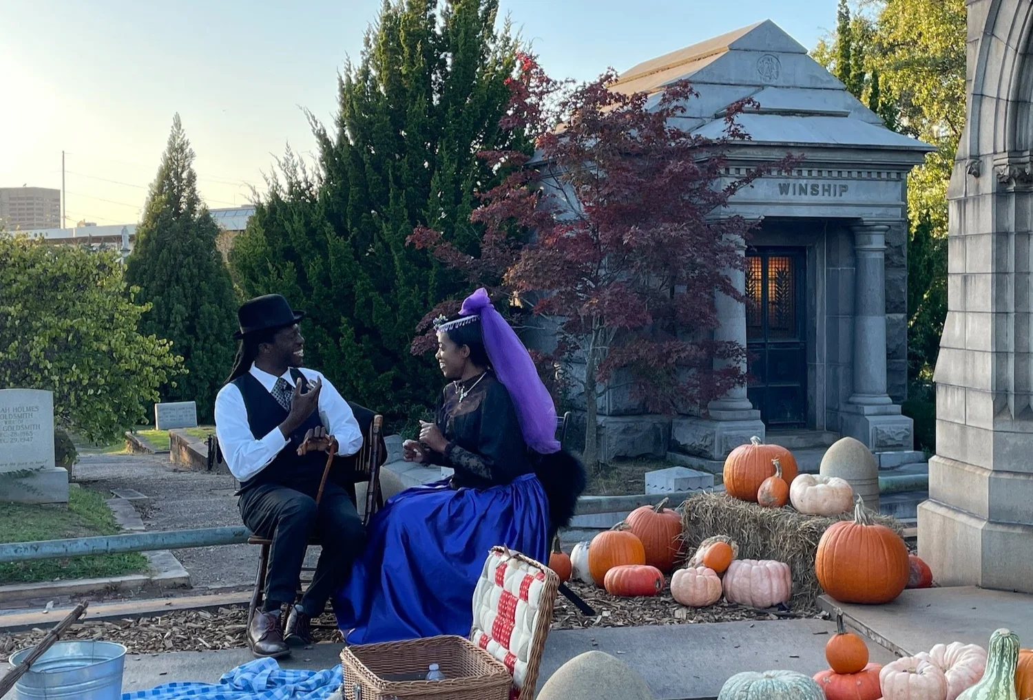 5 Reasons Oakland Cemetery is a Perfect Place for Kids and Families to ...