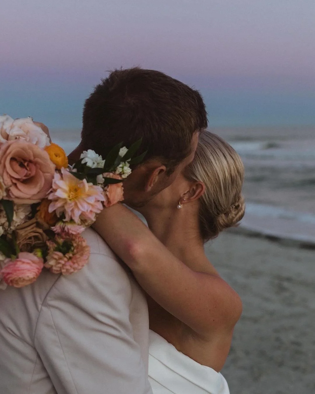 Lauren and Colton celebrated their anniversary this week &amp; this year, there&rsquo;s an extra special reason to celebrate. 💛

Since saying &ldquo;I do,&rdquo; they&rsquo;ve welcomed the sweetest little addition to their family, baby Sofia. ✨ Watc