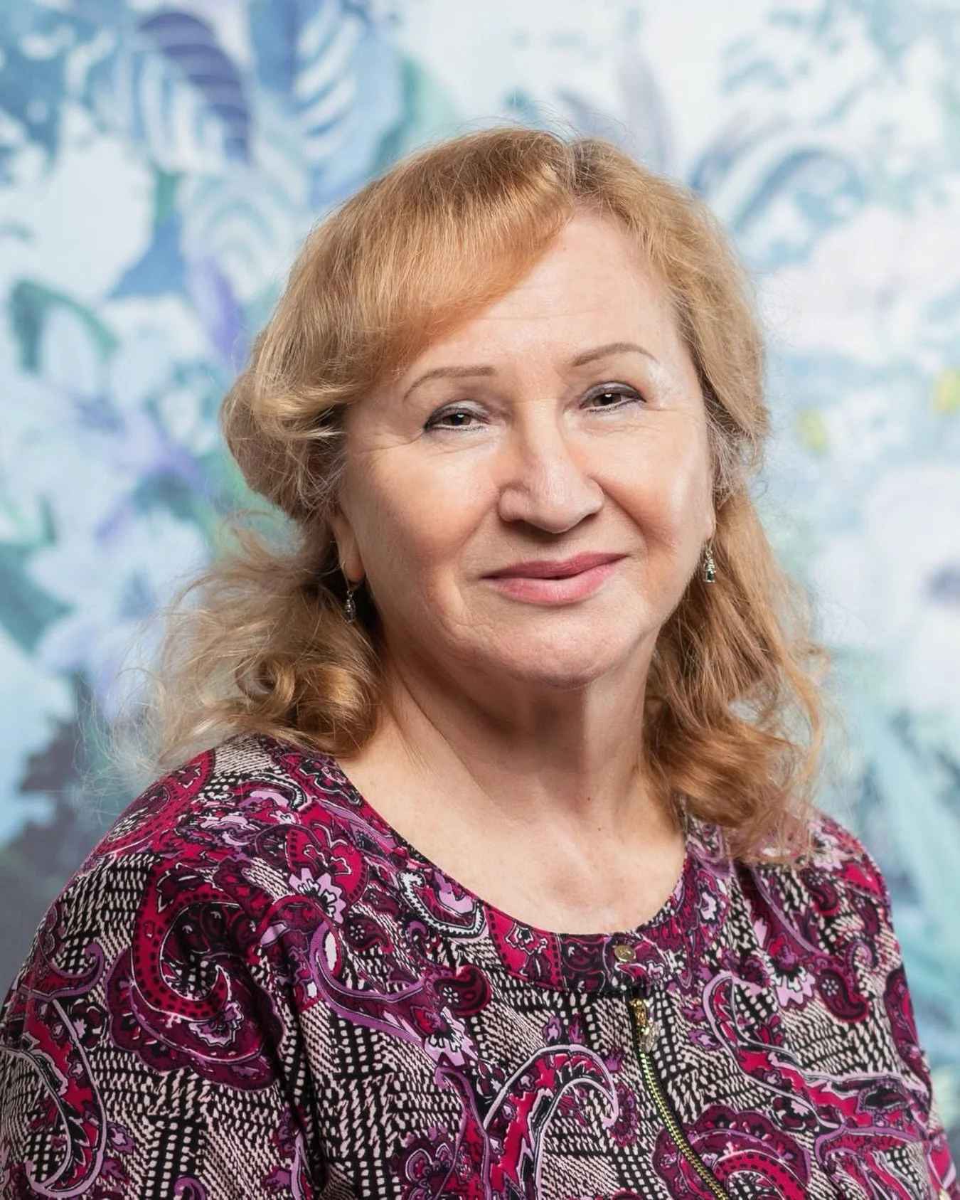 Behind the Seams: Say hello to Tatiana! Our Alterations Manager and the expert everyone turns to for custom, bridal, and menswear alterations. 

With over 40 years of experience in fashion design, pattern making, and couture sewing, she brings unmatc