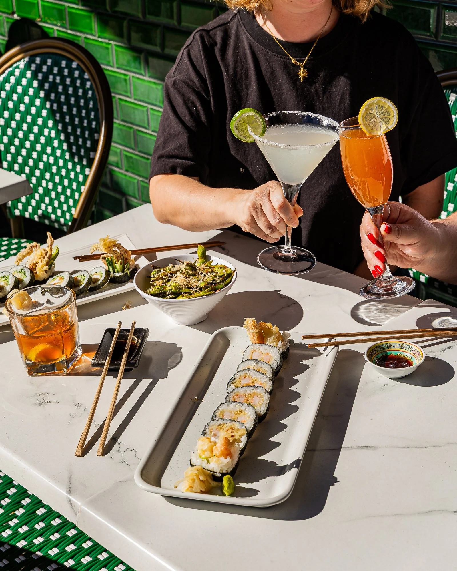 happy hour