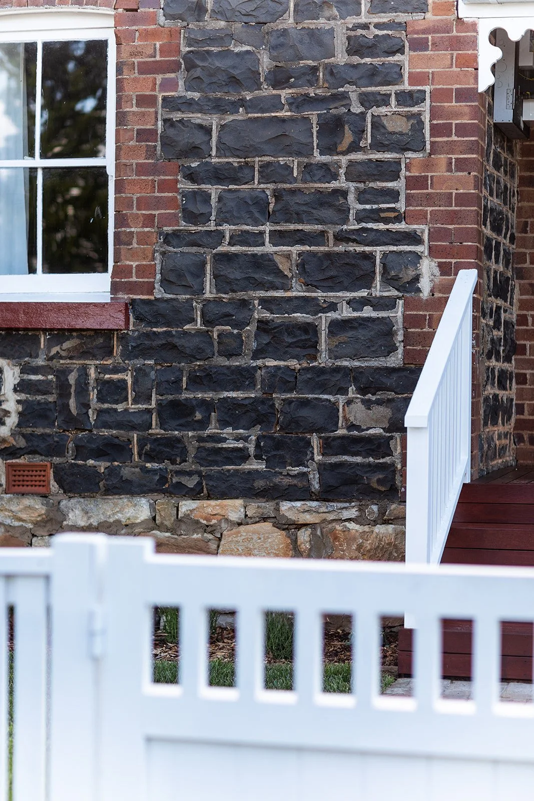 0004 - Blue Stone Cottage - Jack Mauger Taralga - MAgnus Agren Photography.jpg