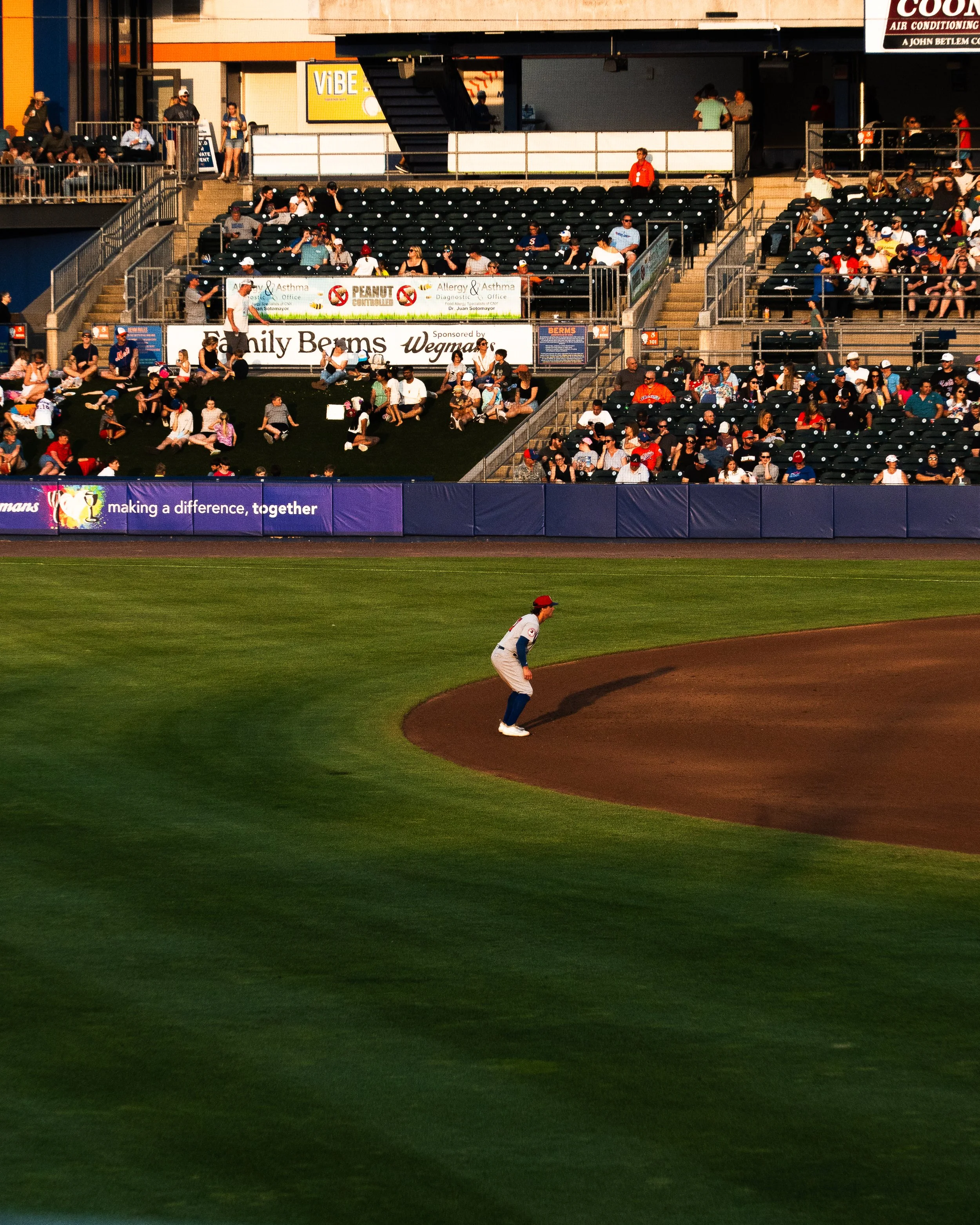 "Syracuse Mets vs. Buffalo Bisons"