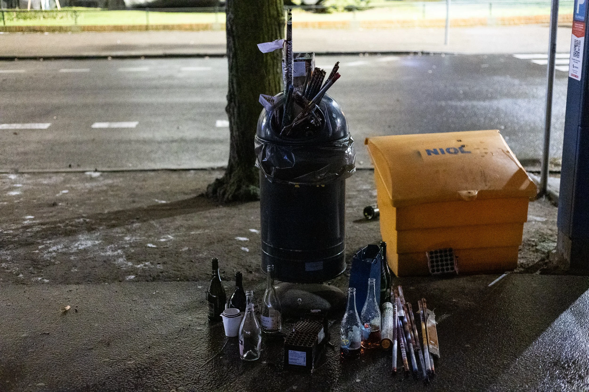 smieci-pozostawione-po-sylwestrze-02.jpg