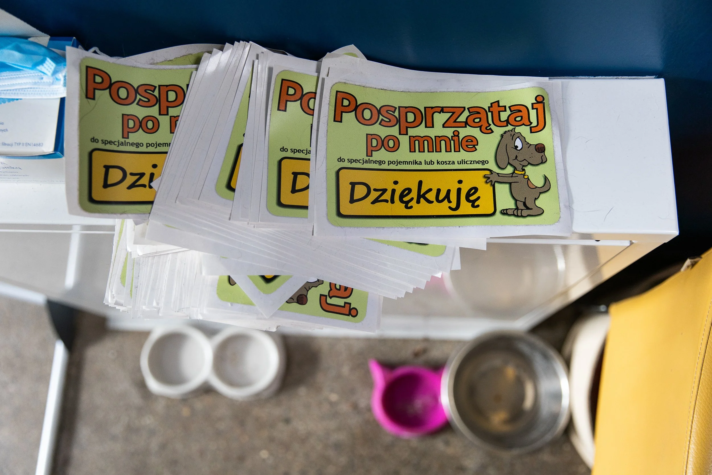 "Clean up after me, thank you" bin stickers, Animal shelter, Szczecin, Poland, July 21, 2025