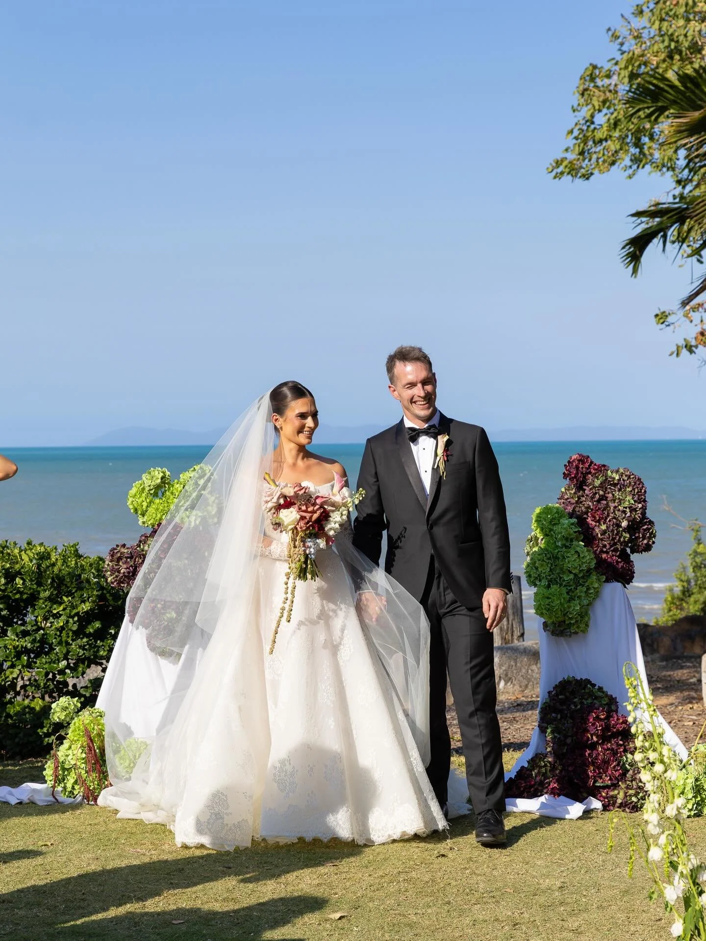 Jess and Everett 
04.10.2025
@jessicacolemann1 

The Ceremony

Celebrant @kyliemcintoshcelebrant 
Stylist @eventsbylauren_ 
Photography @jessicaguyweddings 
Videographer @goodsoulsmedia 
Makeup @joannedromgoldmakeup 
Hair @soultbridal 
Location @free