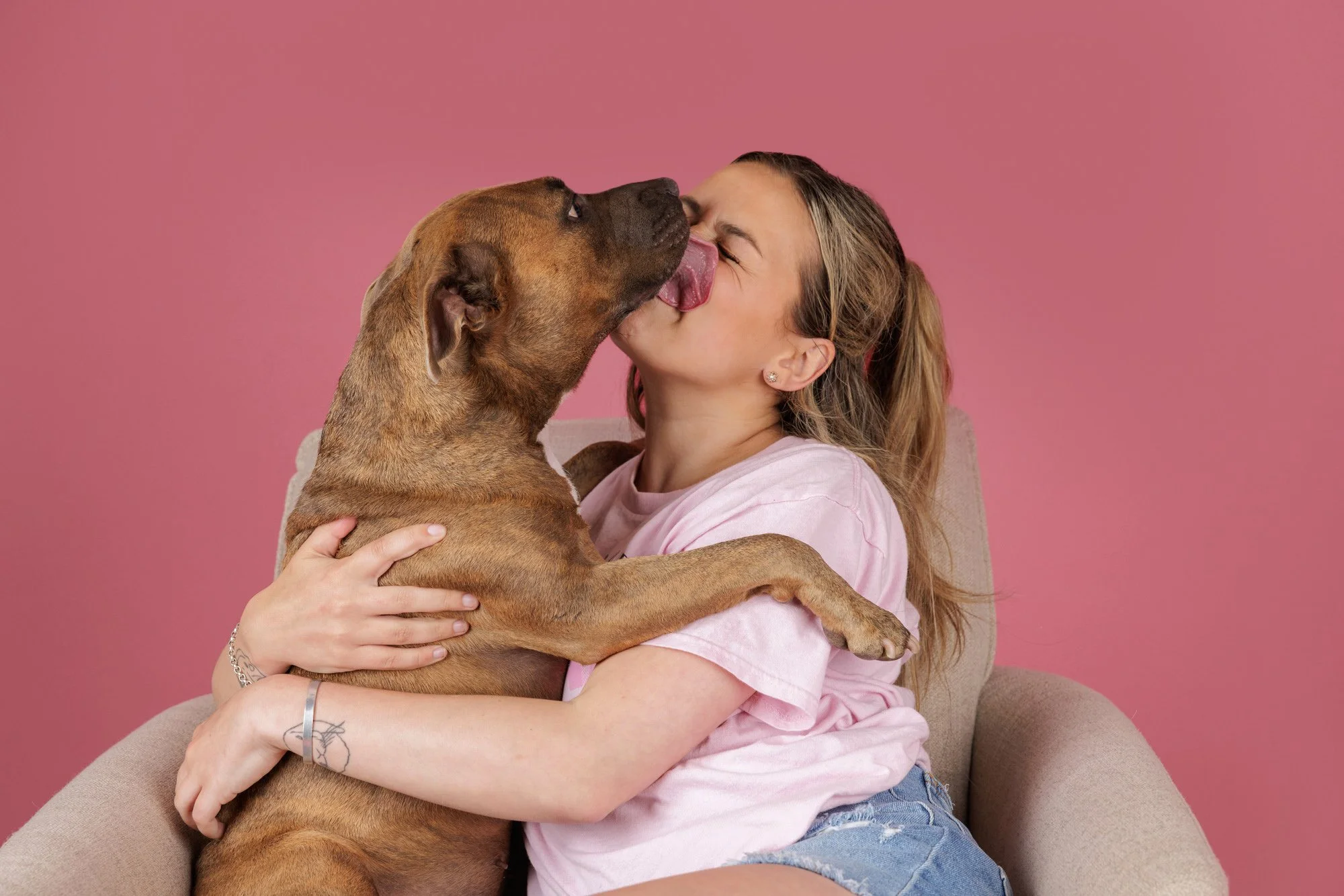 lola kissing.jpg