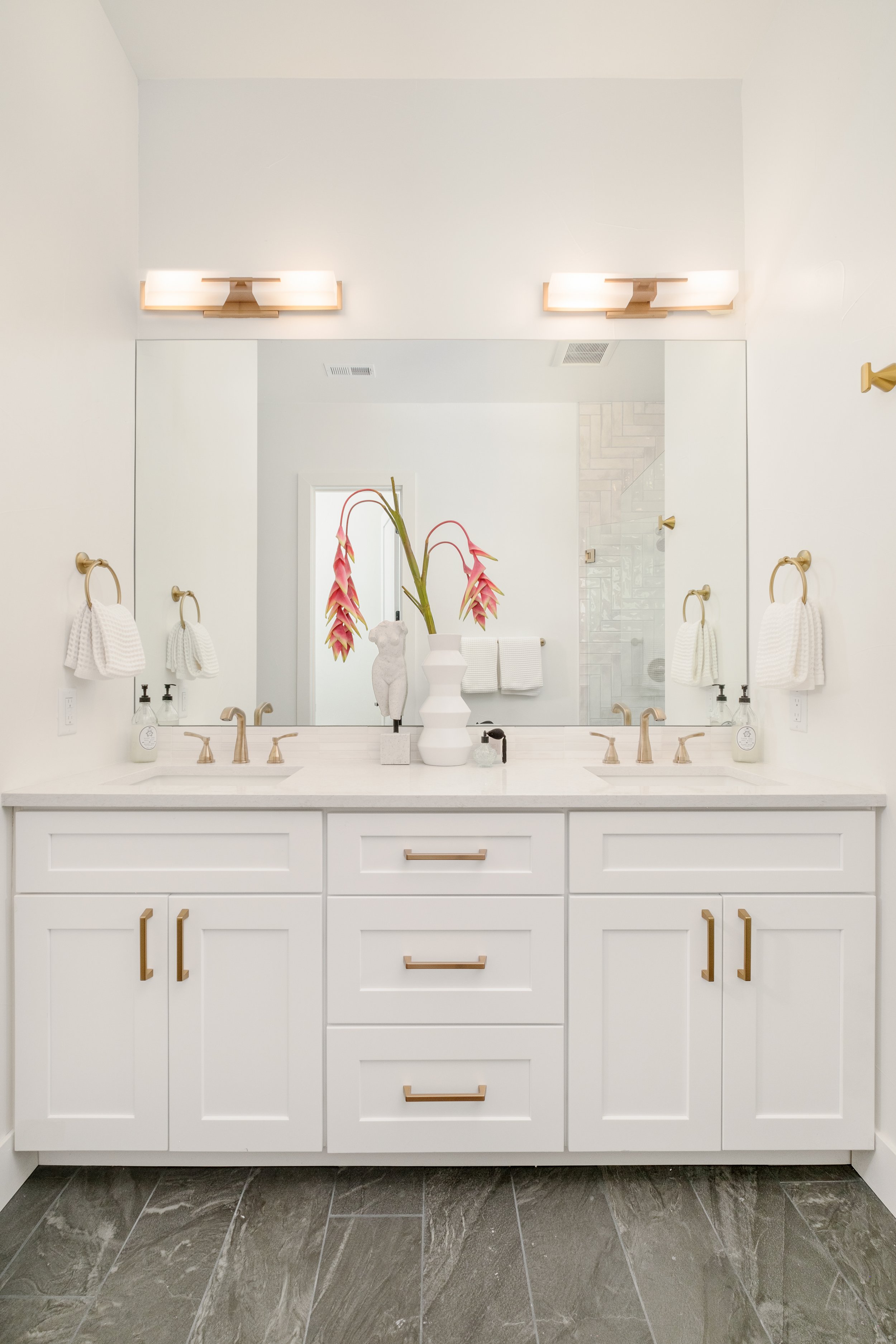 8230 W Tennessee Ct-29.jpg
