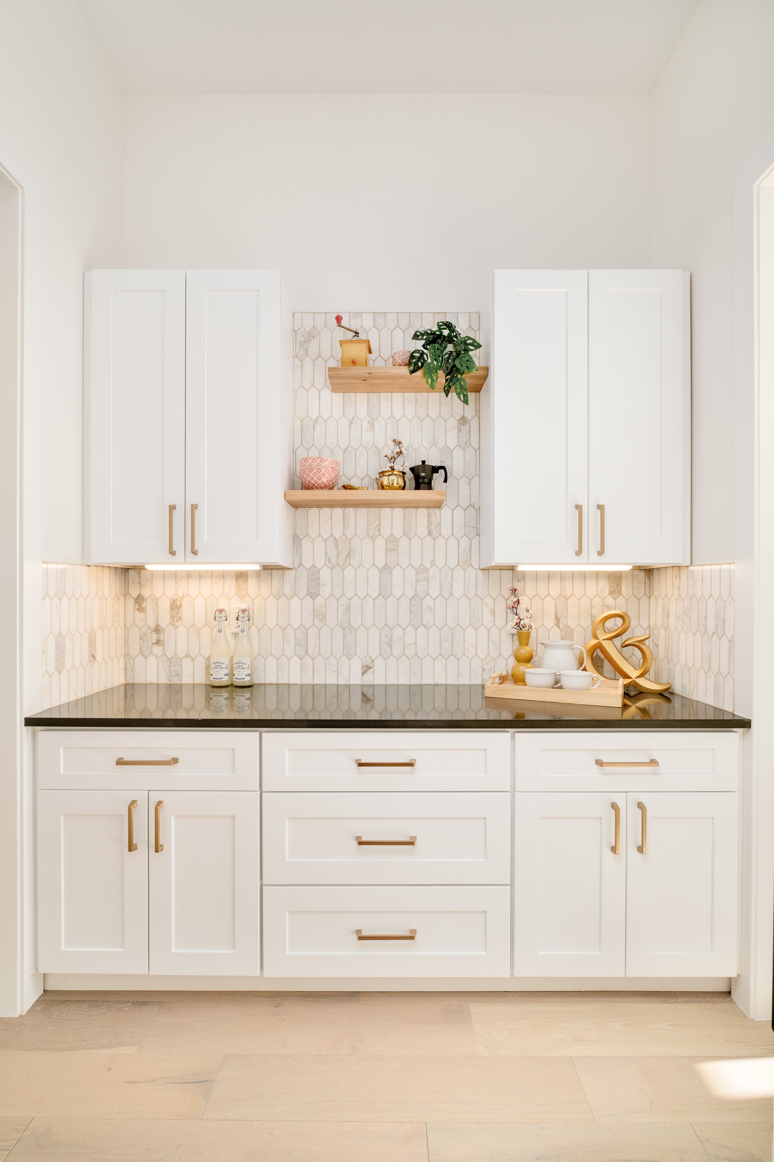 8230 W Tennessee Ct-17.jpg