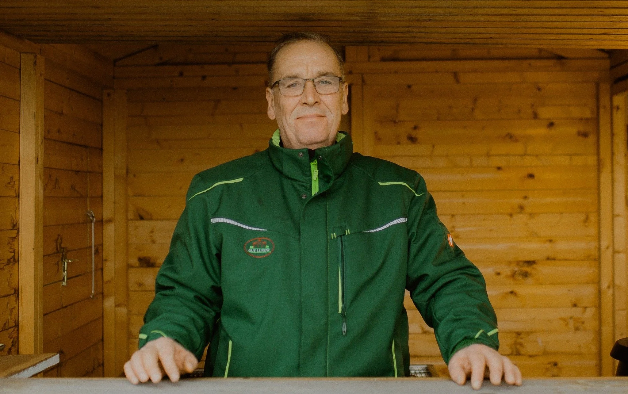 Wilder Genuss &amp; Kaminfeuer auf Gut Marihn! 🐗🔥

Drau&szlig;en wird es ungem&uuml;tlich, aber bei uns brennt der Ofen Bruno! 🔥 Kommt dieses Wochenende vorbei und w&auml;rmt Euch in unserem Hofladen auf. Ronny hat  mit viel Liebe f&uuml;r Euch au