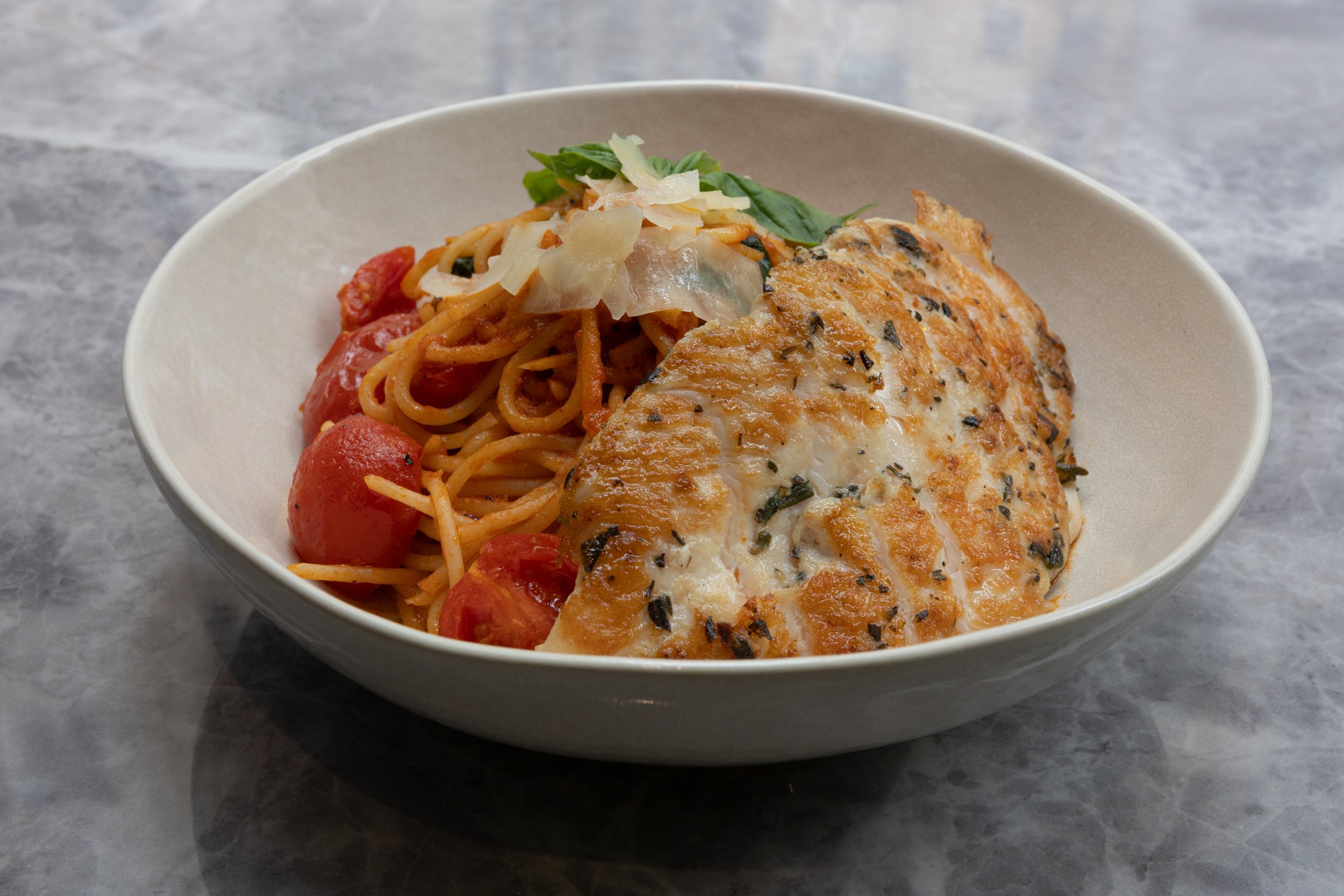 Spaghetti Pomodoro w: Chicken.jpg