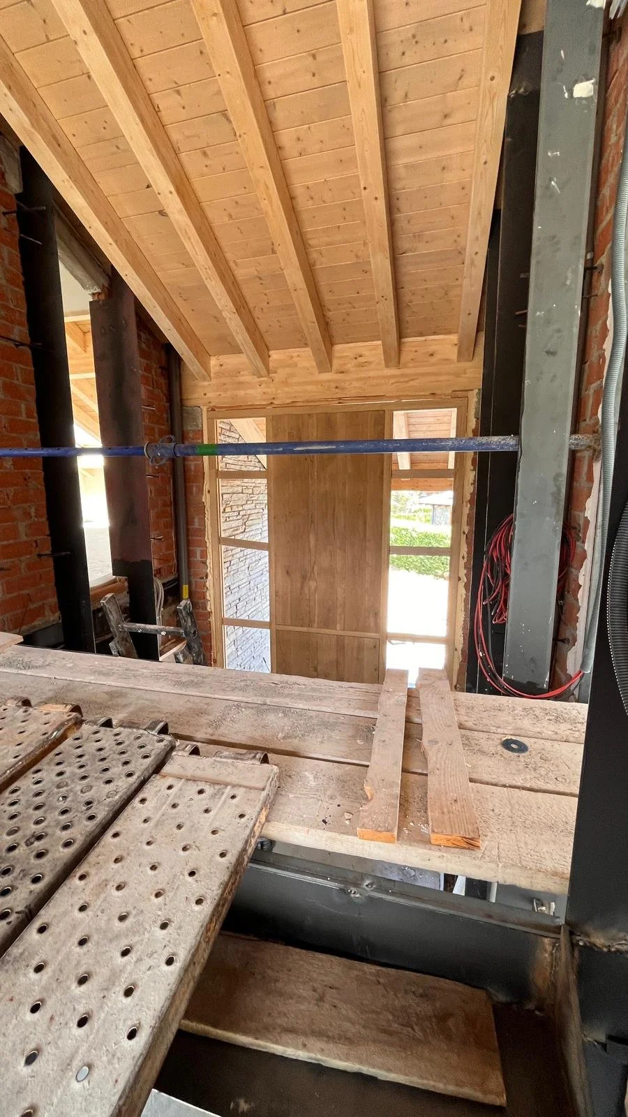 WhatsApp Image 2024-05-20 at 14.35.12 (2).jpeg