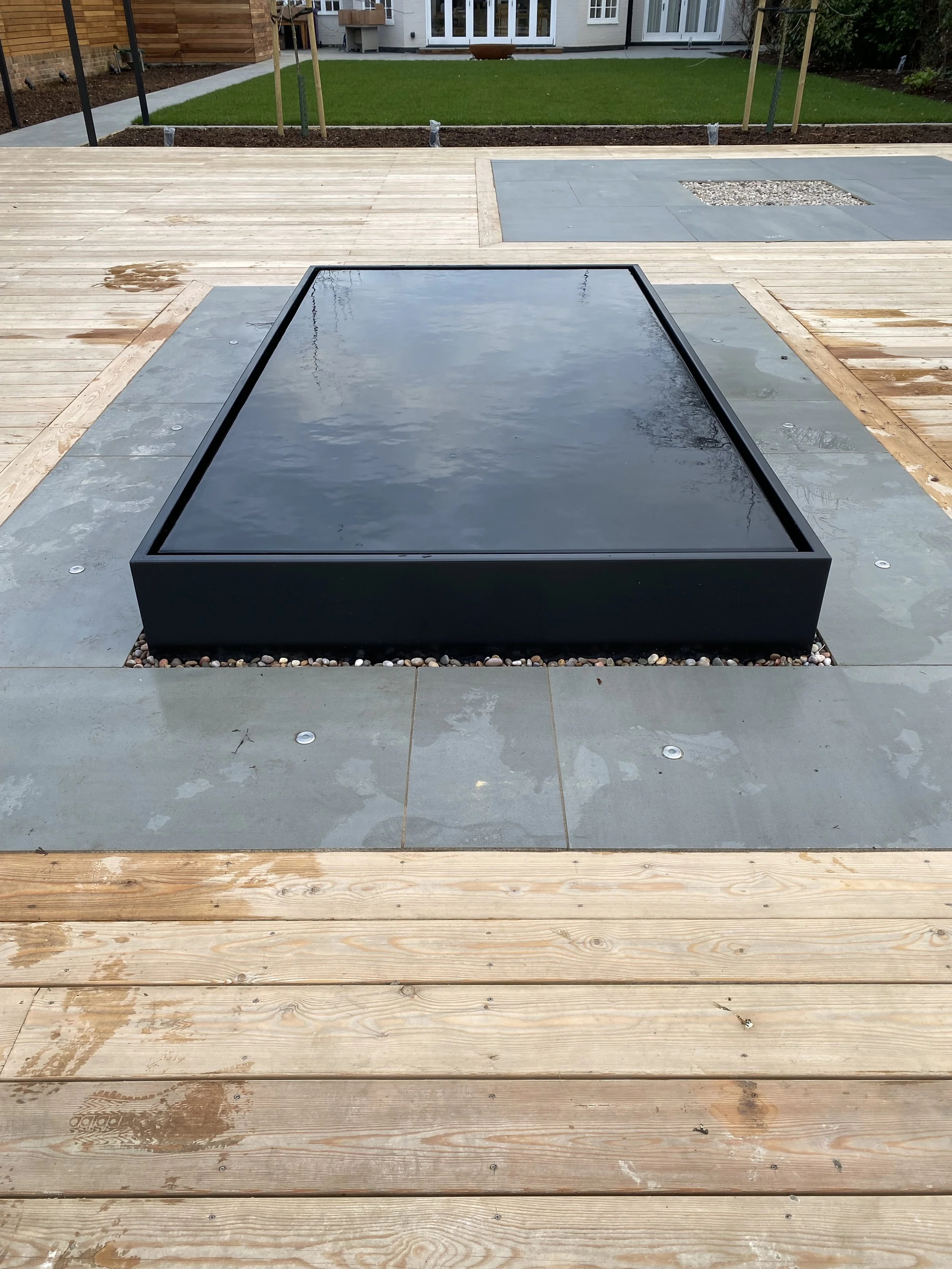 Infinity Water Feature St Albans