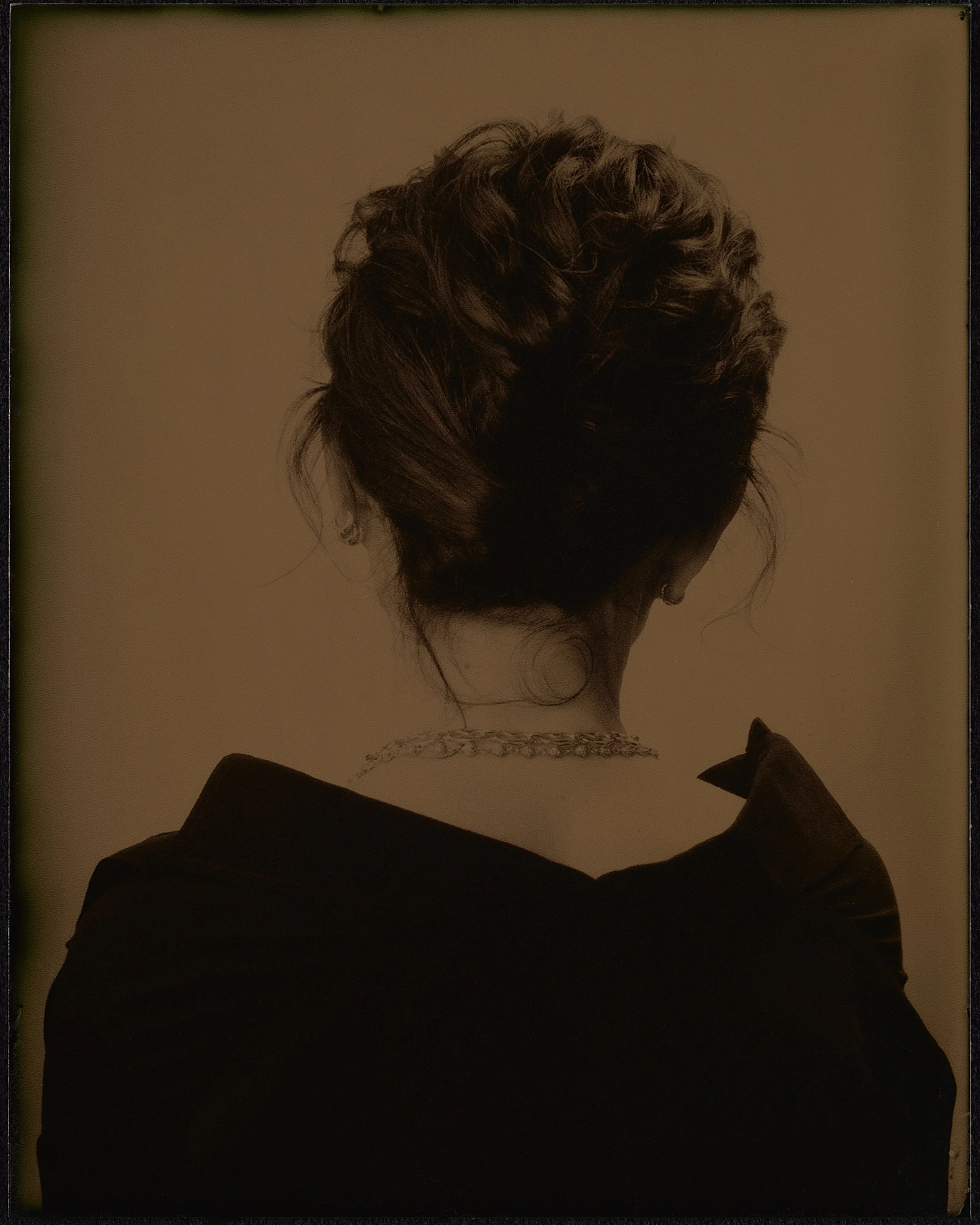 Lady Ina Sarikhani Weston 