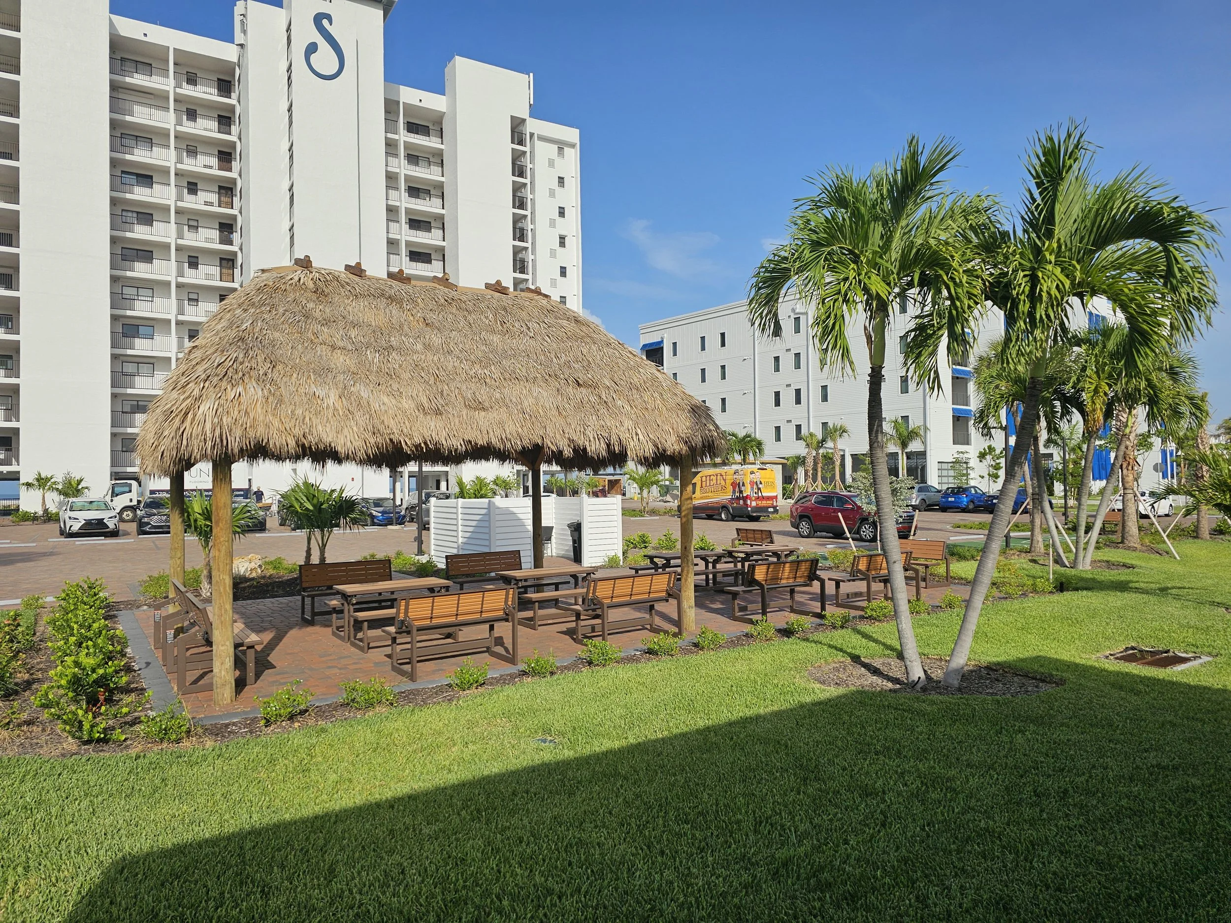 bbq area 2.jpg