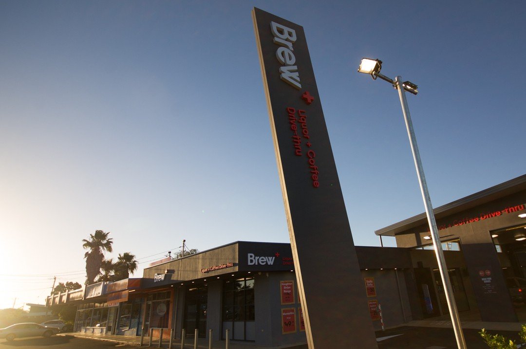 Barista(s) URGENTLY needed for ongoing shifts.  Great Team, Please call Evette on 9751-1888 or email: coffee@brewplus.com.au