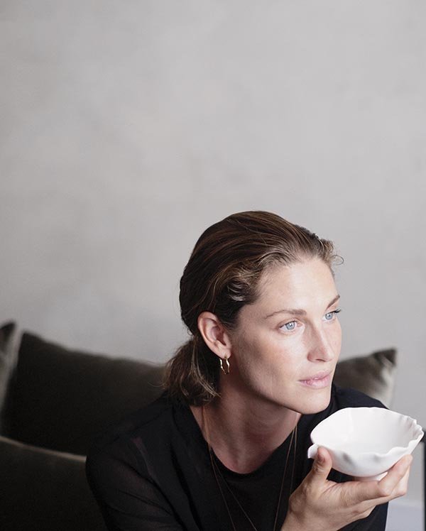 Porcelain cup