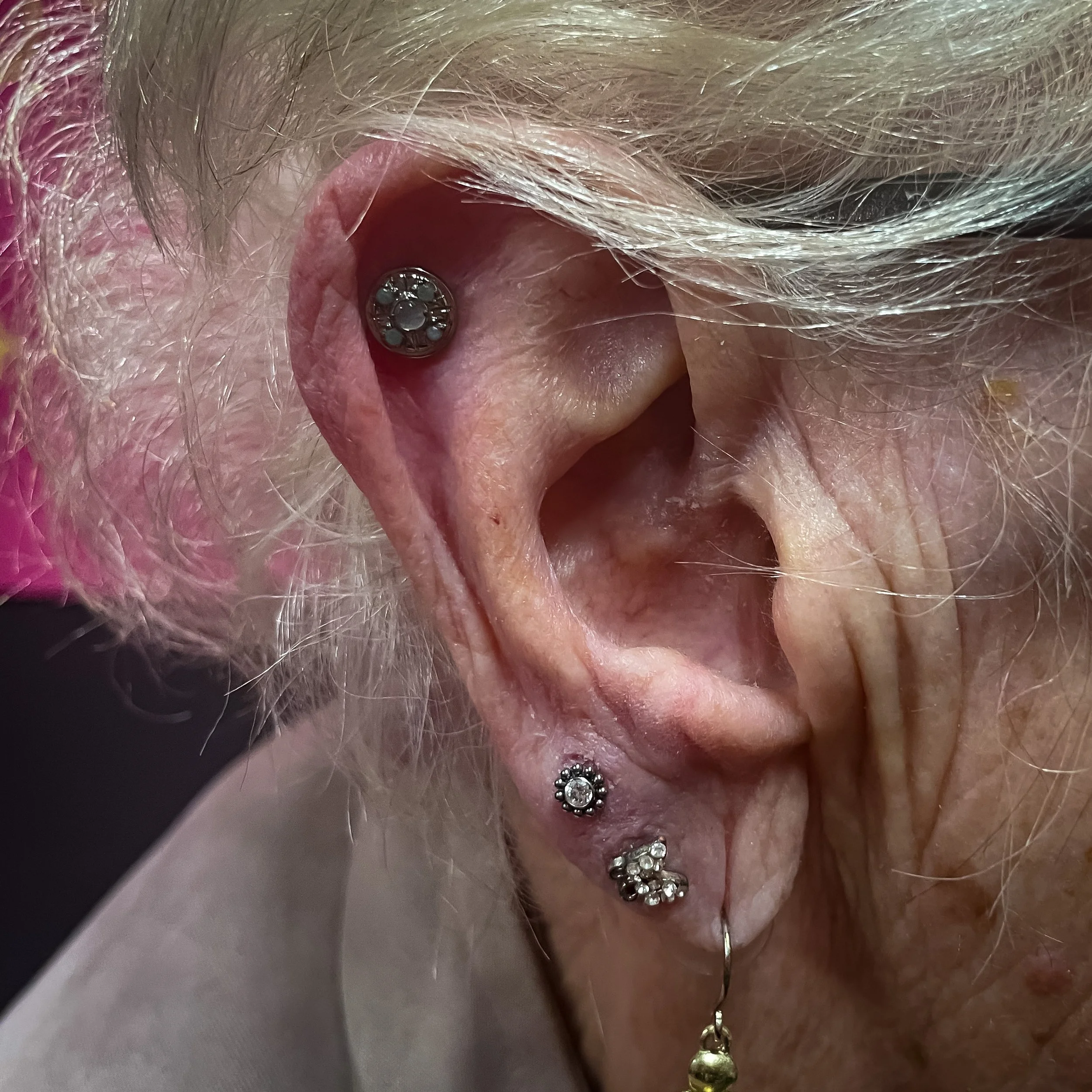 TATEBODYARTBODYPIERCER (5).JPEG