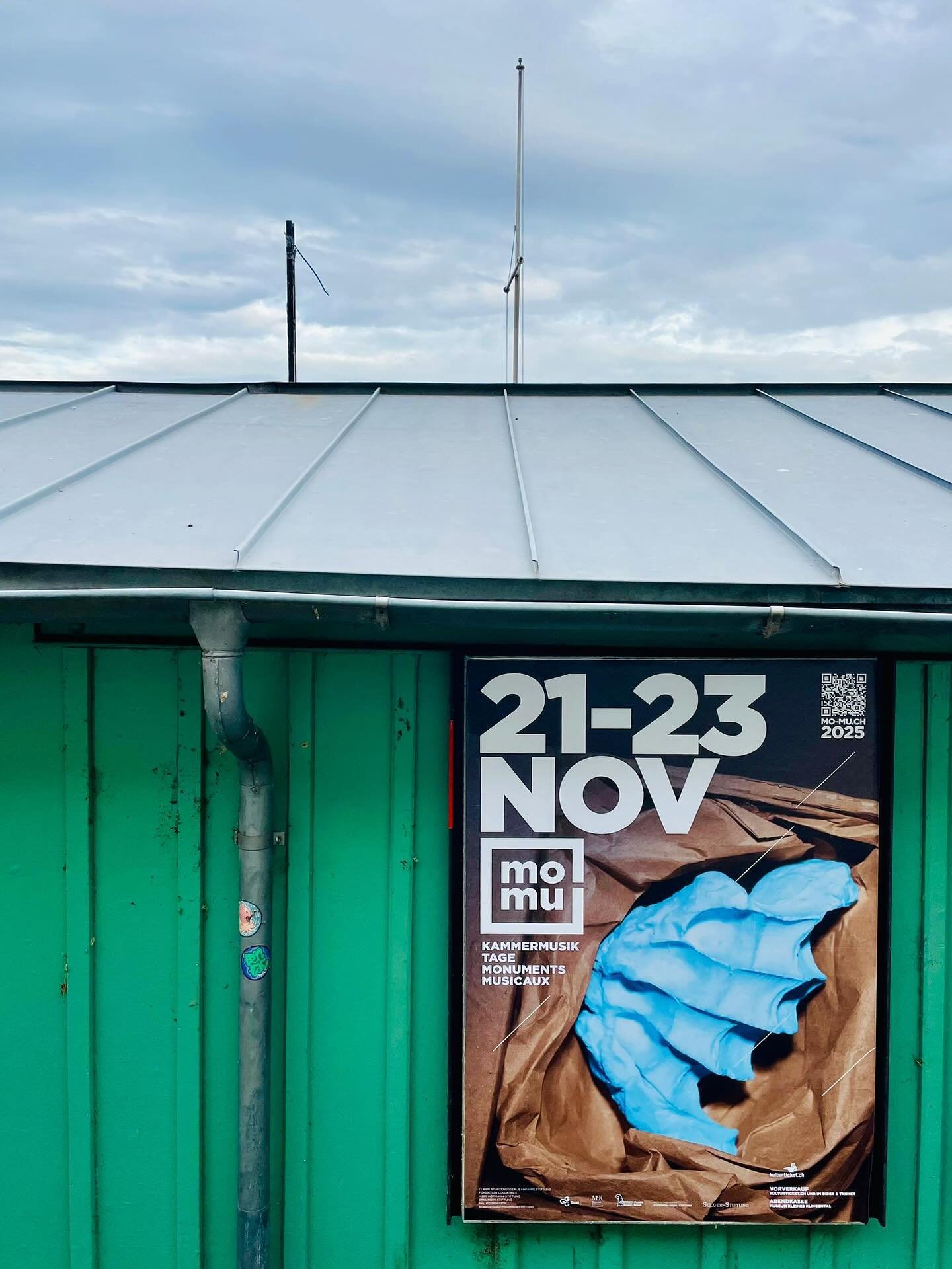 @os___w ❤️&zwj;🔥❤️&zwj;🔥❤️&zwj;🔥 basel 

Wir sind dankbar, mit so tollen Kund*innen zusammenzuarbeiten &ndash; und nat&uuml;rlich freut es uns, unsere Arbeiten in der Stadt zu sehen. Lasst uns &uuml;ber unsere neuesten Projekte sprechen:

Bild 1 &