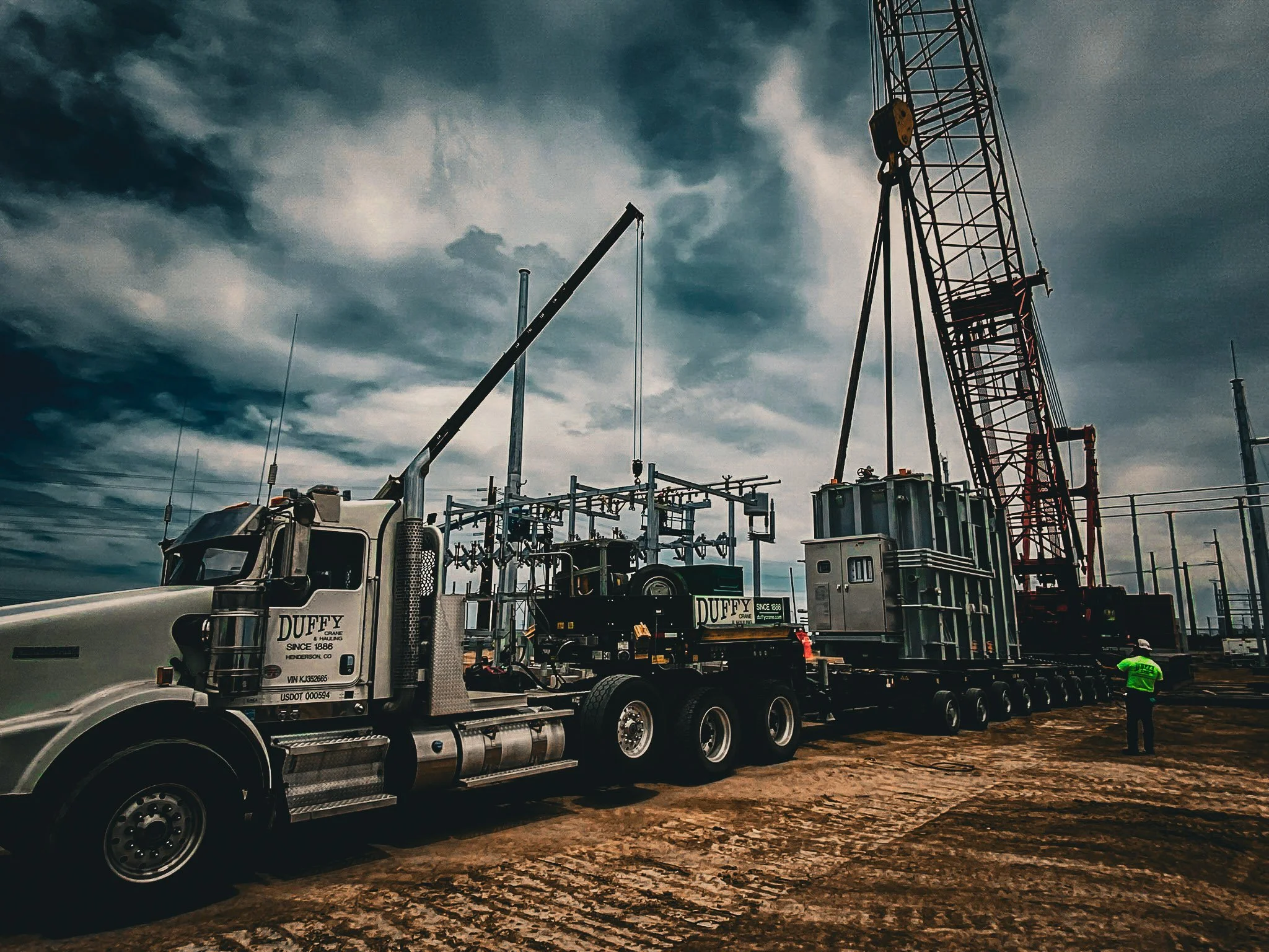 Specialized Transport - Transformer move