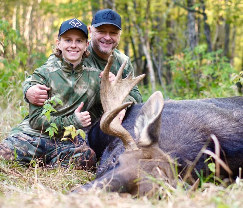 Charles Dorris - Guide de chasse à l'orignal