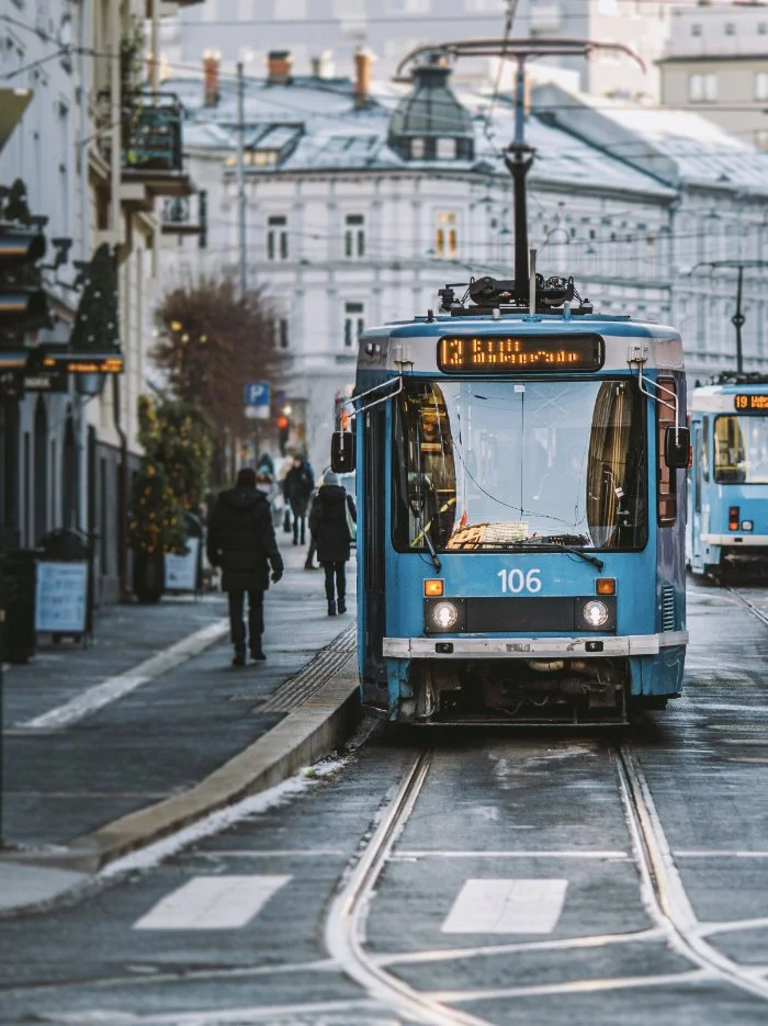 Eika Økonomi Adapting the Economics of Mutuality for Norwegian SMEs