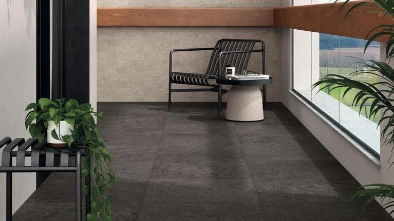 Yacht Anthracite.tif.jpeg