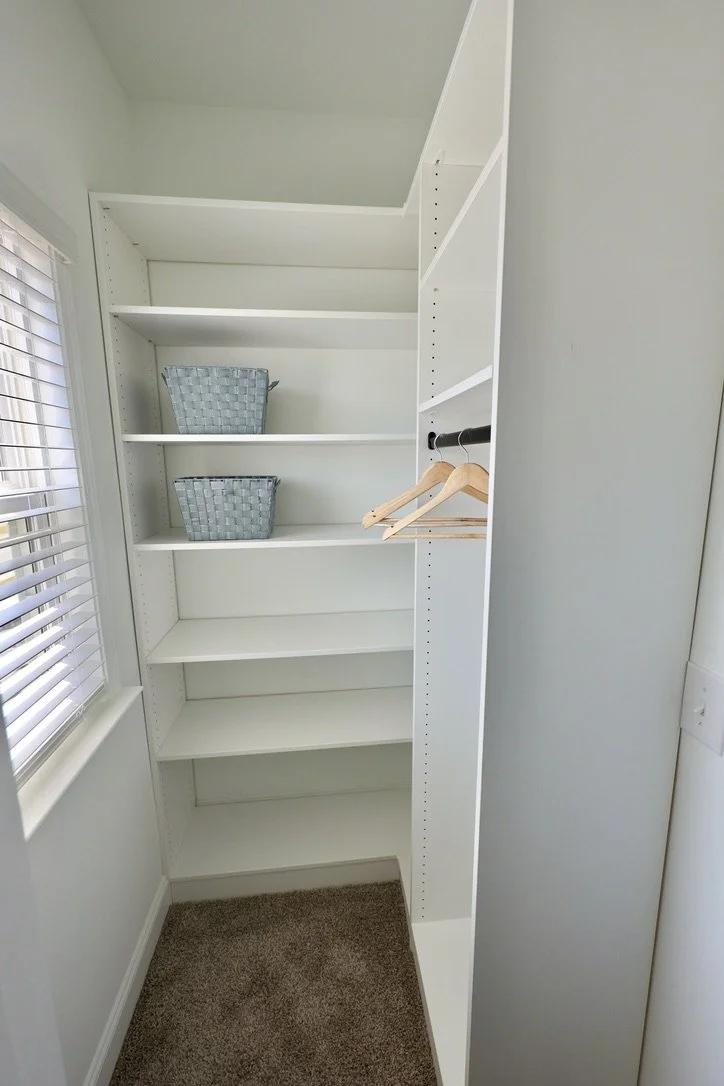 Small Walk-in Closet