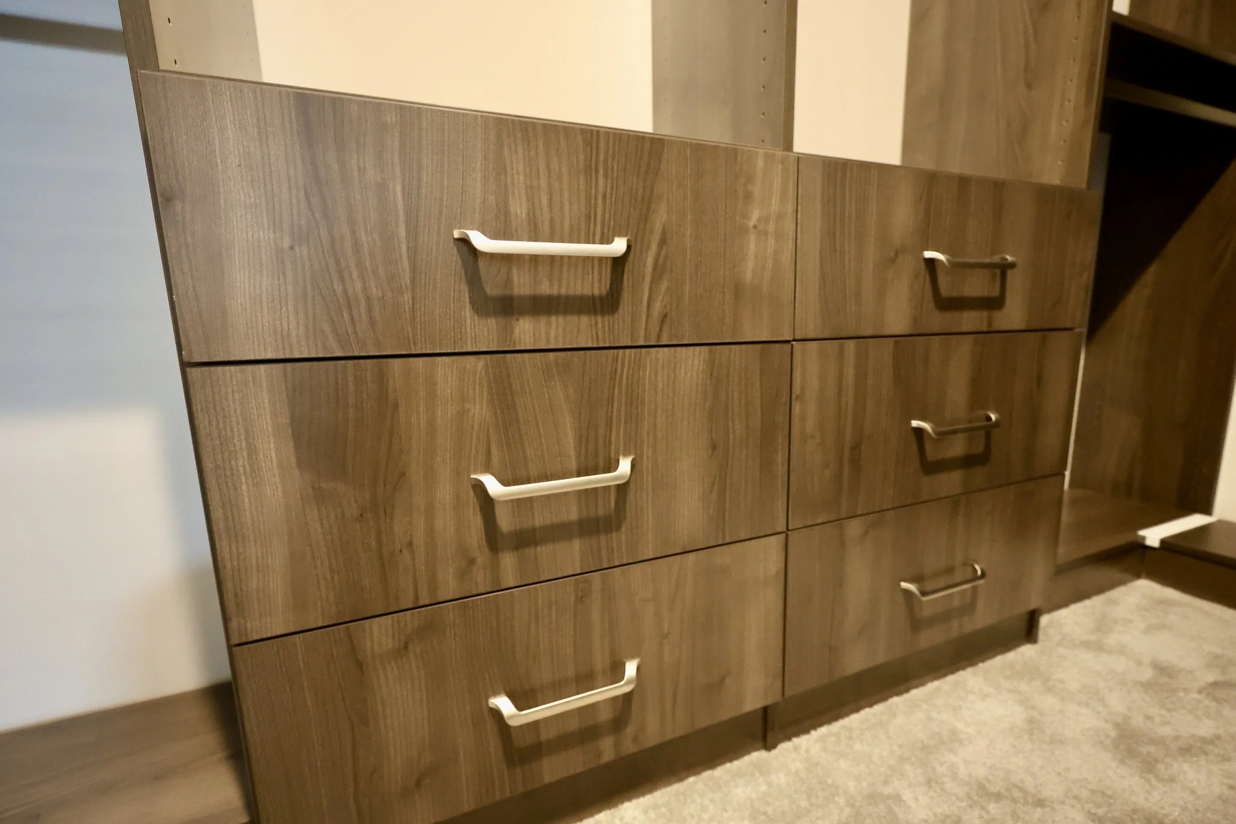 Hudson Cherry & Matte Chrome