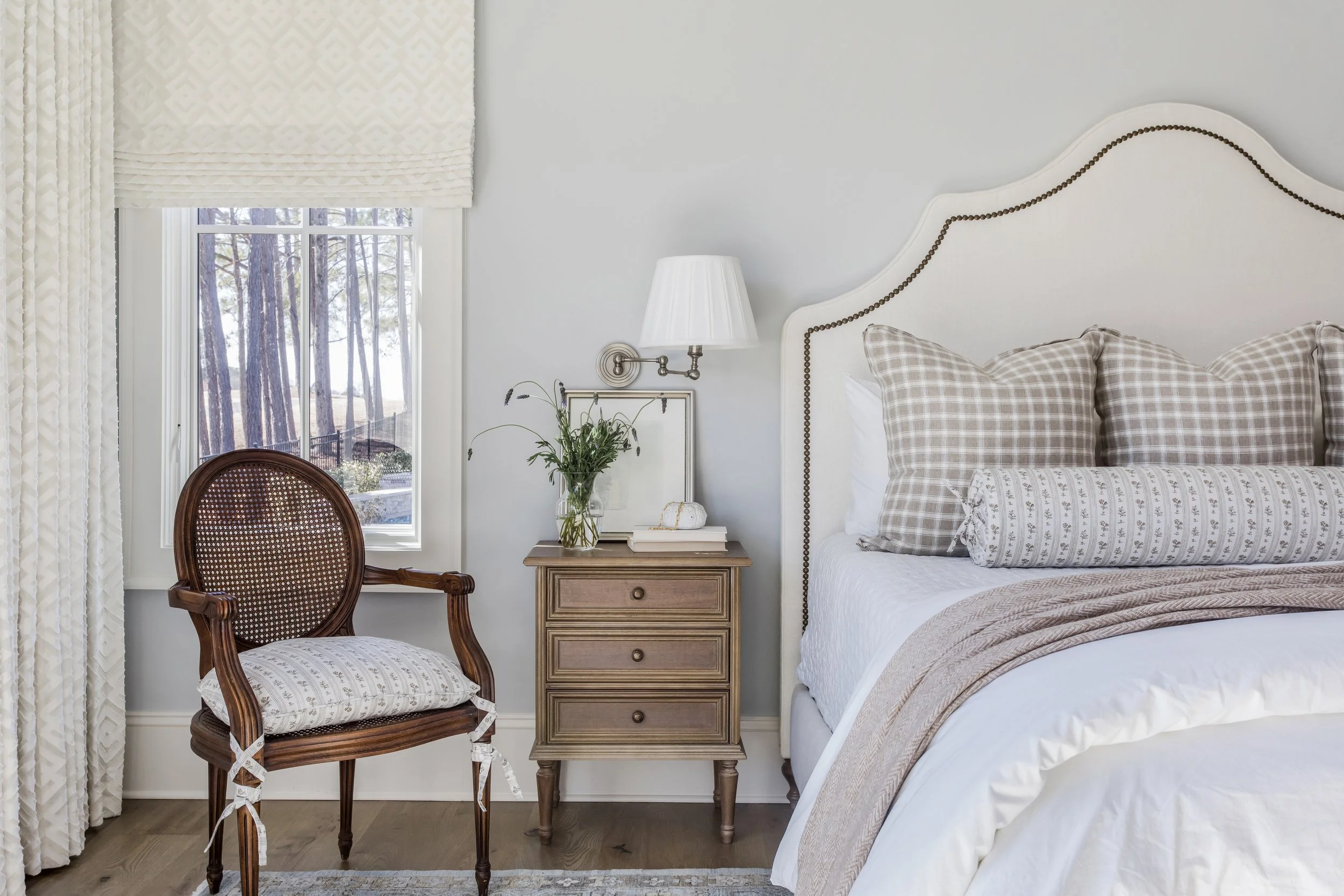 Cottage Drive Bedroom 1.jpg