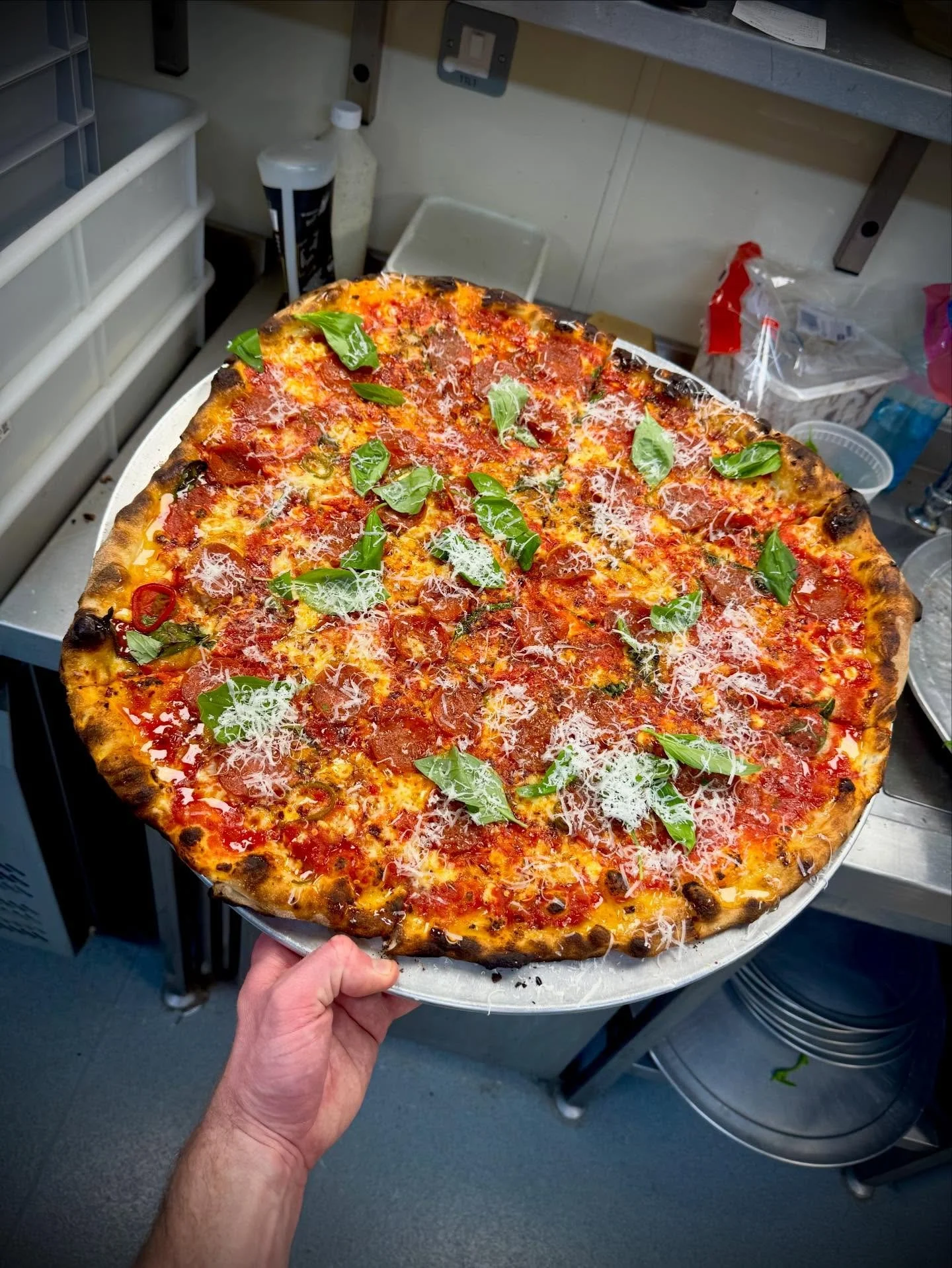 🍕CRISPIEST PIES IN WORTHING 🍕

#pizza #newyorkpizza #london #worthing