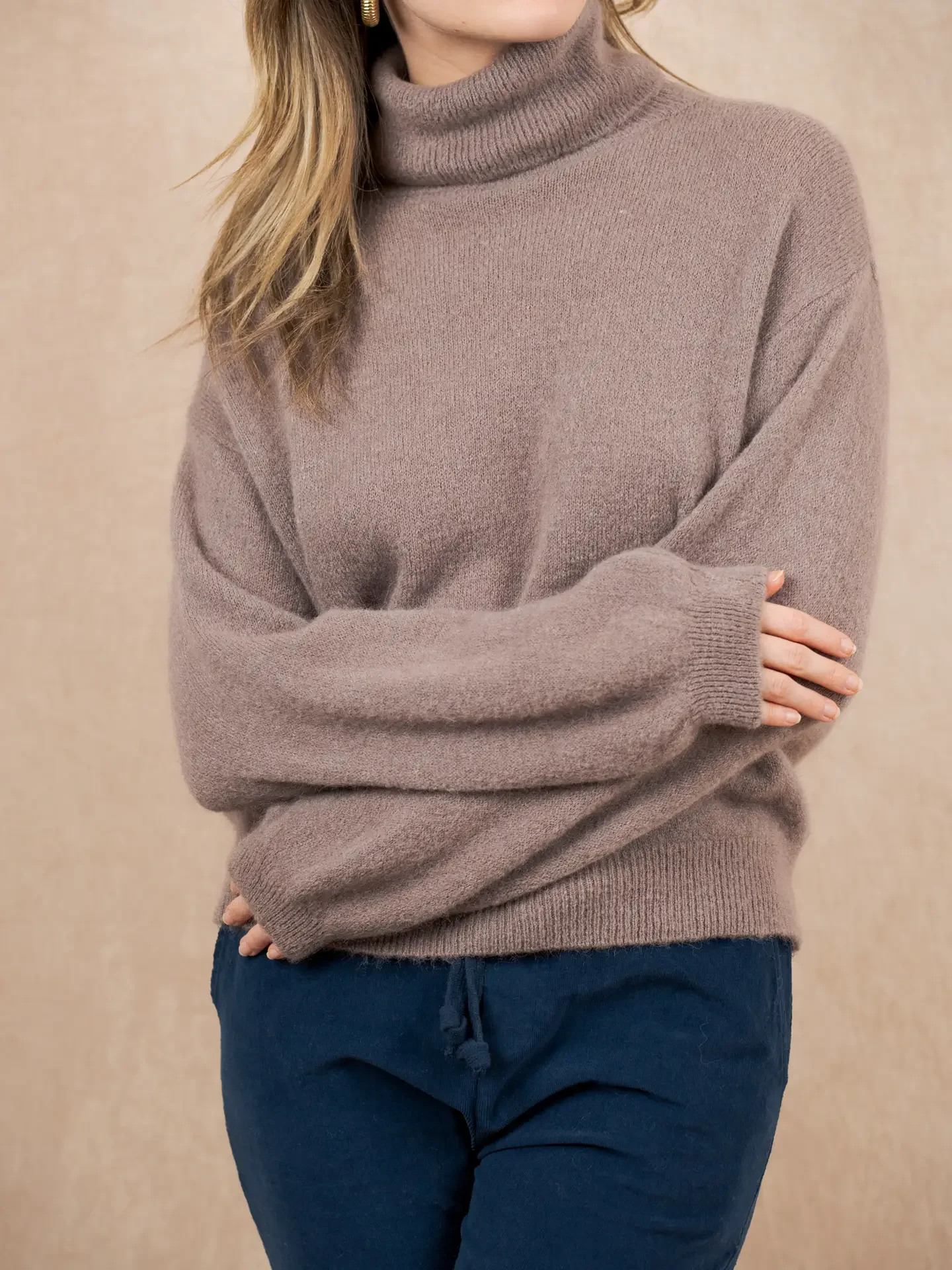 website - taupe balloon sweater 3.webp