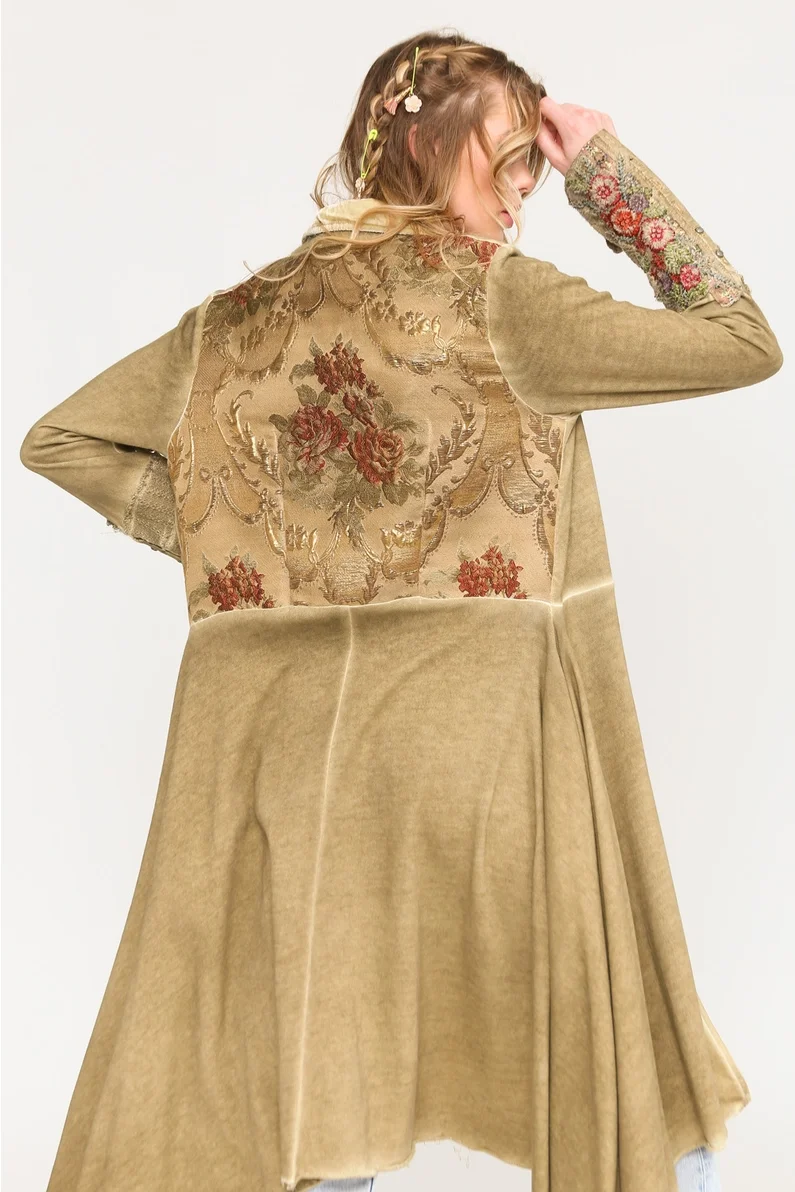 aratta coat 6.webp