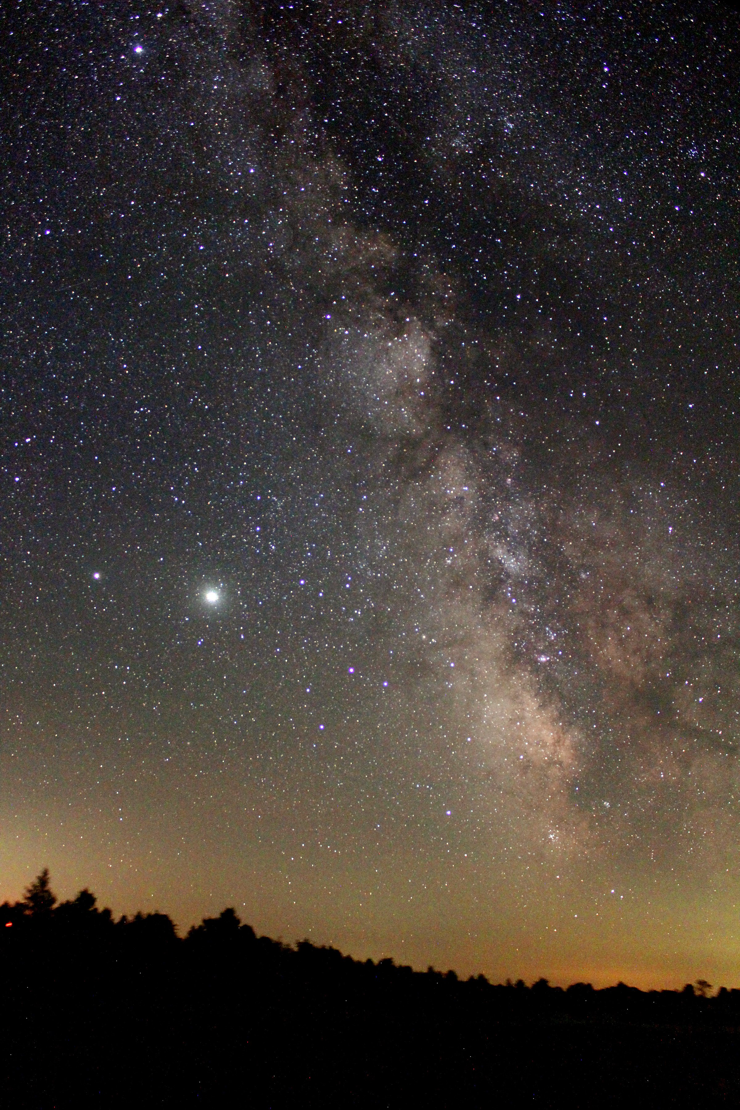 milky way Jupiter Saturn.jpg
