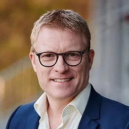Holdningsændring til reelle partnerskaber