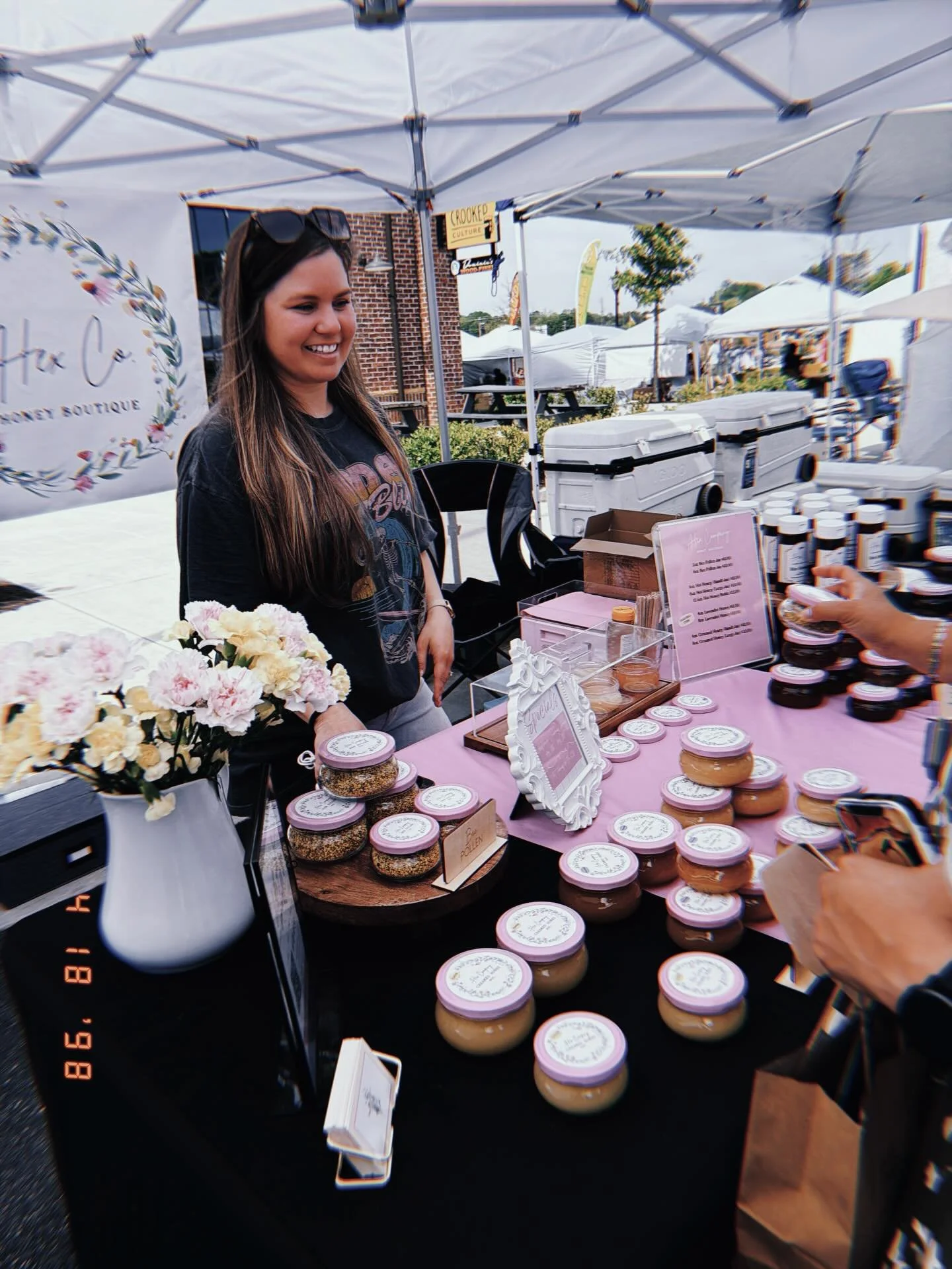 We had the sweetest time at the Cumming City Center Spring Market and these beautiful photos were captured by one of our amazing customers.

We&rsquo;re so grateful for every honey lover who shows up and supports this dream of ours, it truly wouldn&r