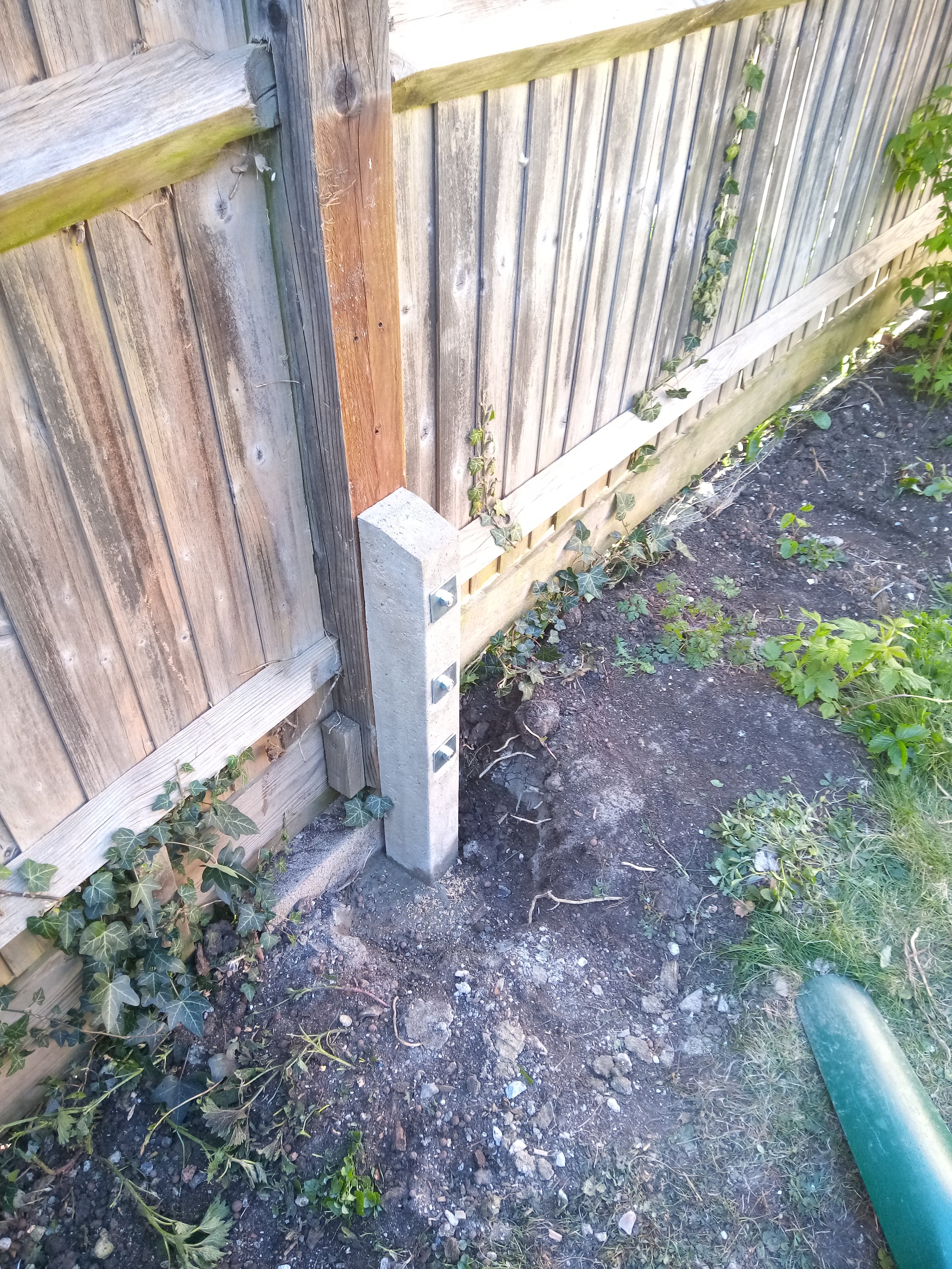 Concrete repair spurs fitted