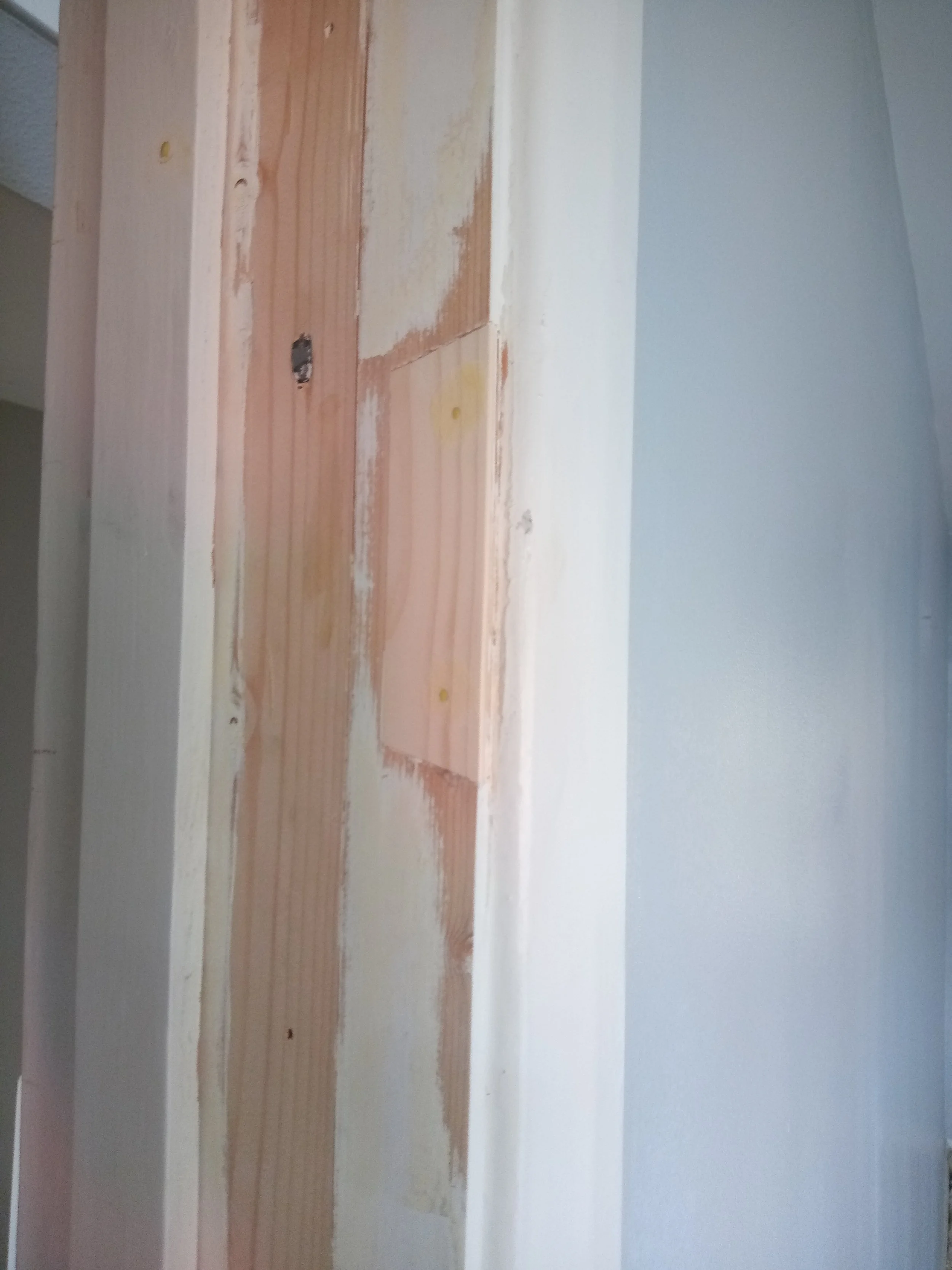 Reversing swing of internal door