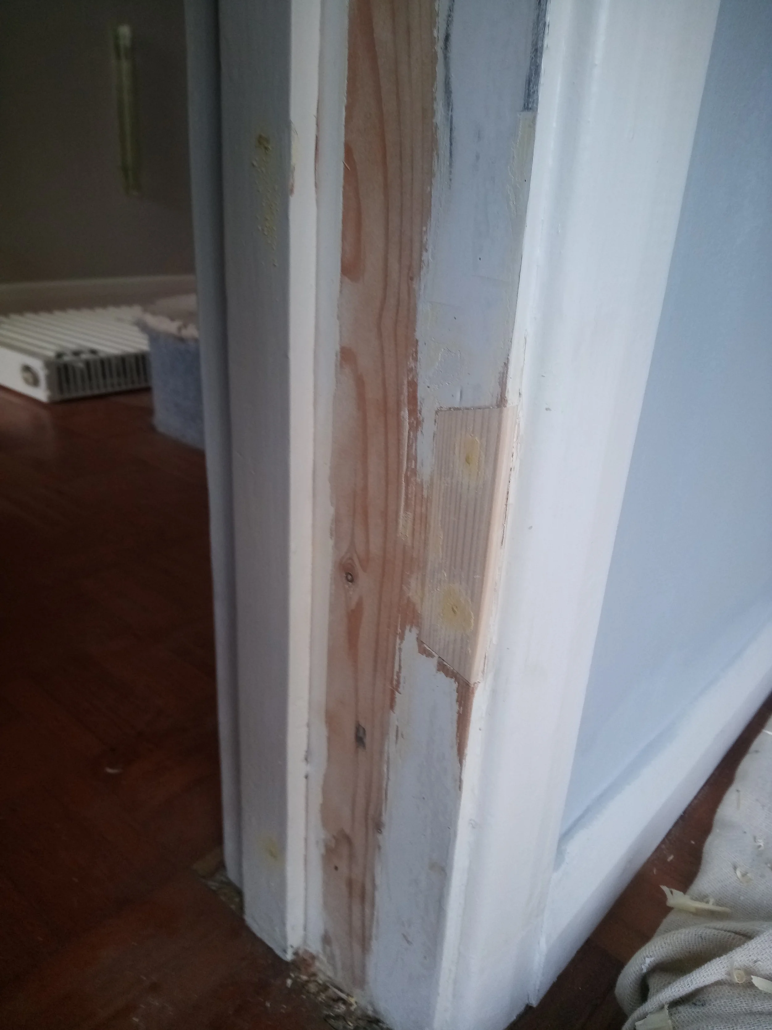 Reversing swing of internal door