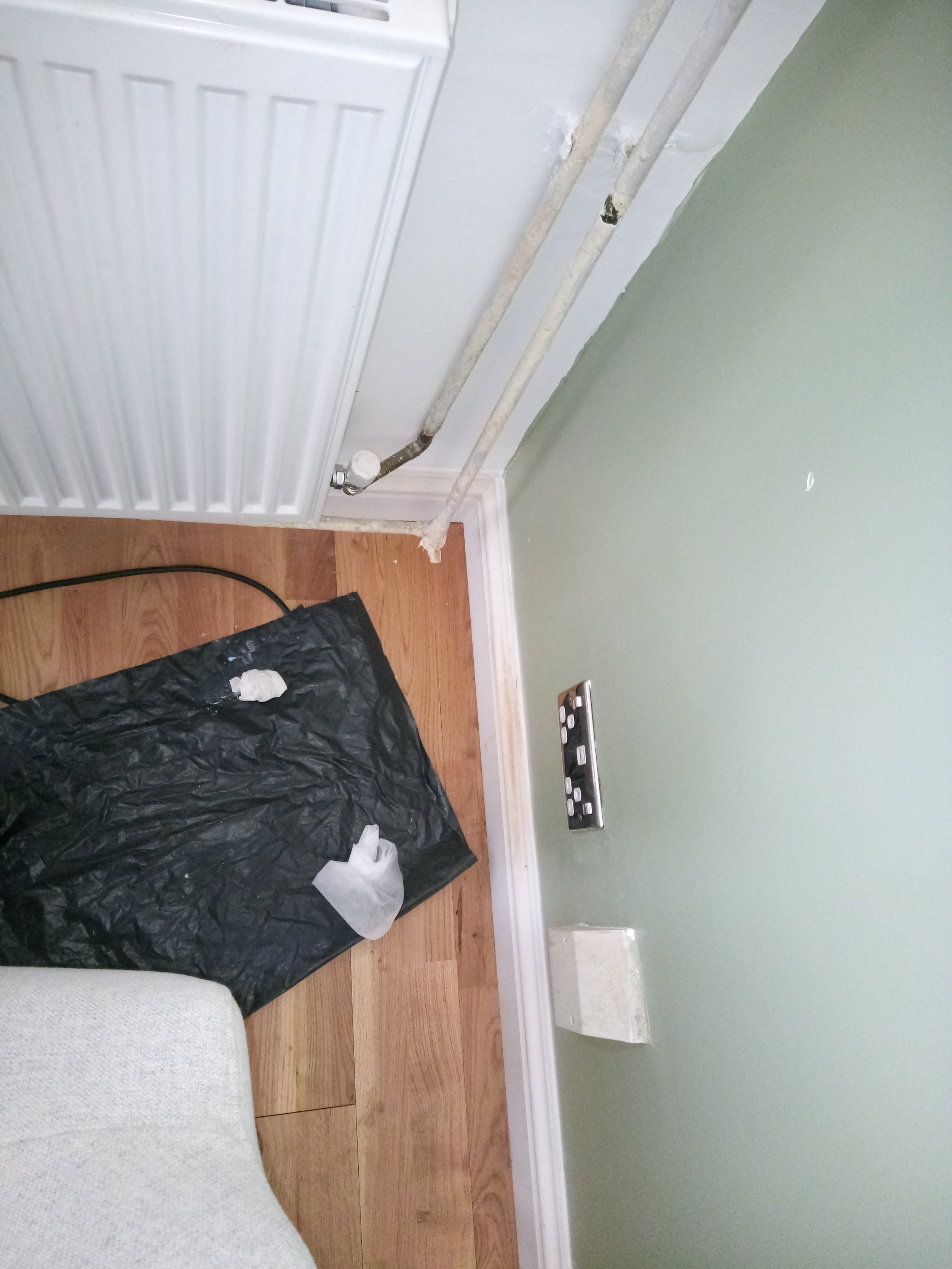 Architraves and skirting