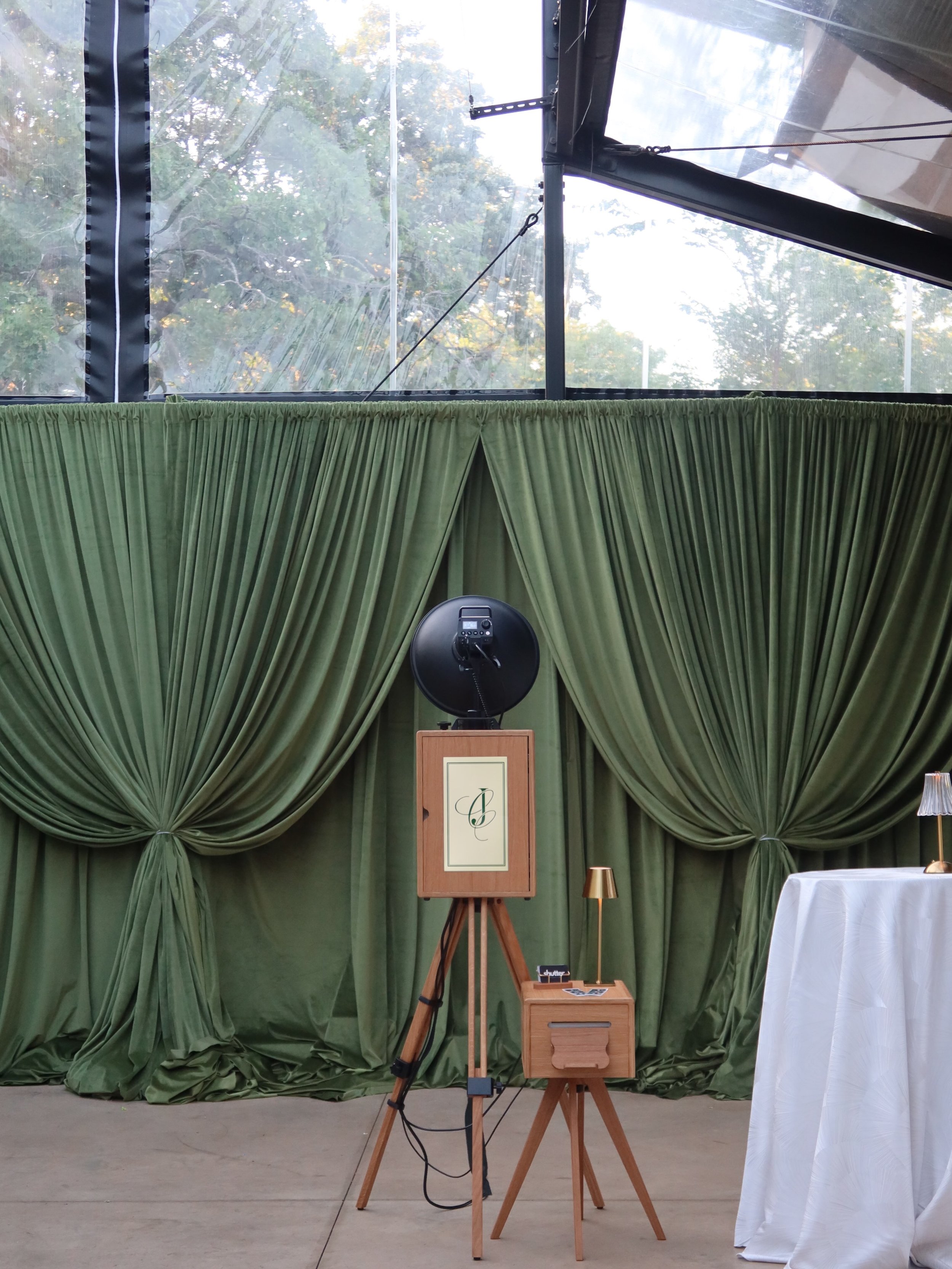 A photobooth that blends seamlessly into your wedding aesthetic. 🤍

[MN Photo Booth, Minnesota Photo Booth, Twin Cities Photo Booth, Minneapolis Photo Booth, Wedding Photo Booth, Luxury Photo Booth, Draped Backdrop, Minnesota Wedding Vendor, Minneso