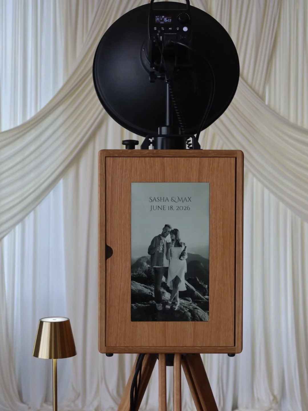 Celebrating the McLoughlins. 🤍

[MN Photo Booth, Minnesota Photo Booth, Minnesota Wedding, Wedding Photo Booth]