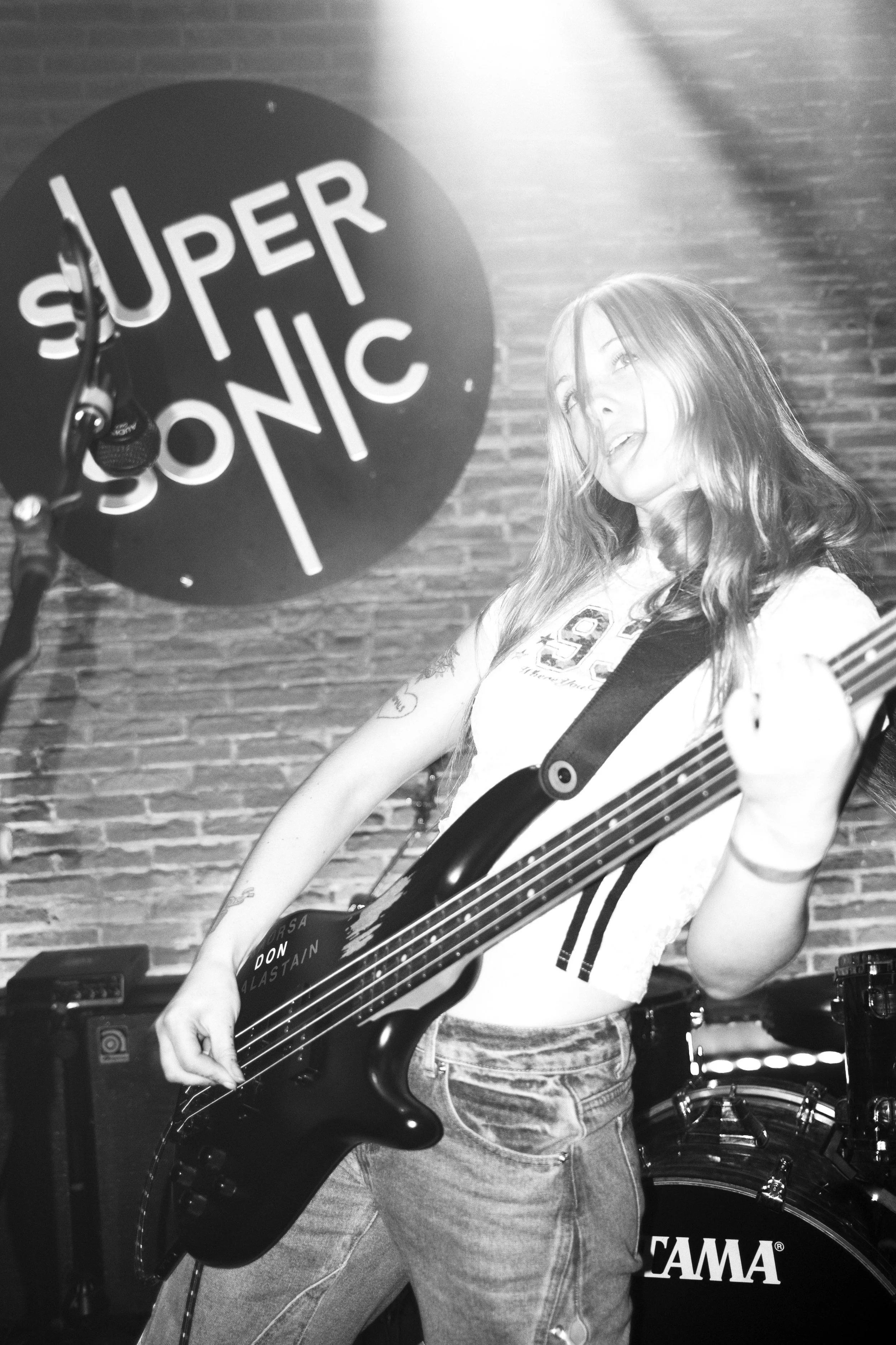 bratakus-supersonic-paris-sxtnc-02.jpg