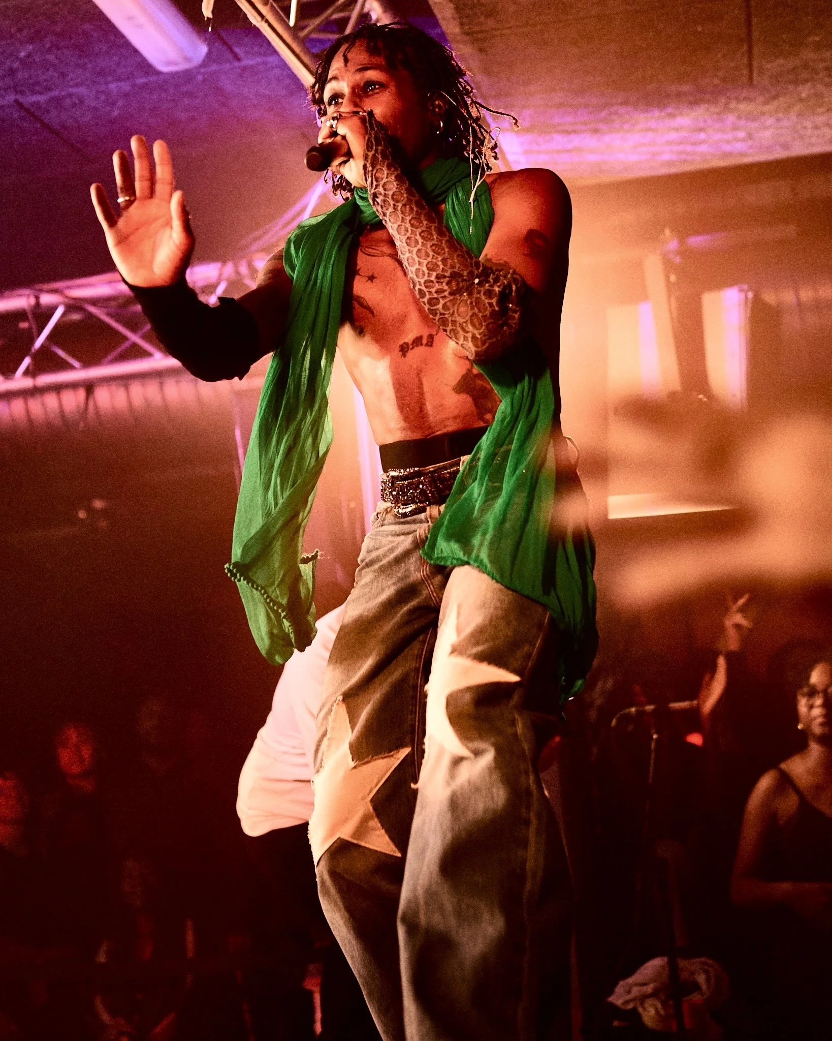 DUCKWRTH all american freakshow tour paris la bellevilloise concert review Emmaline Jeanson