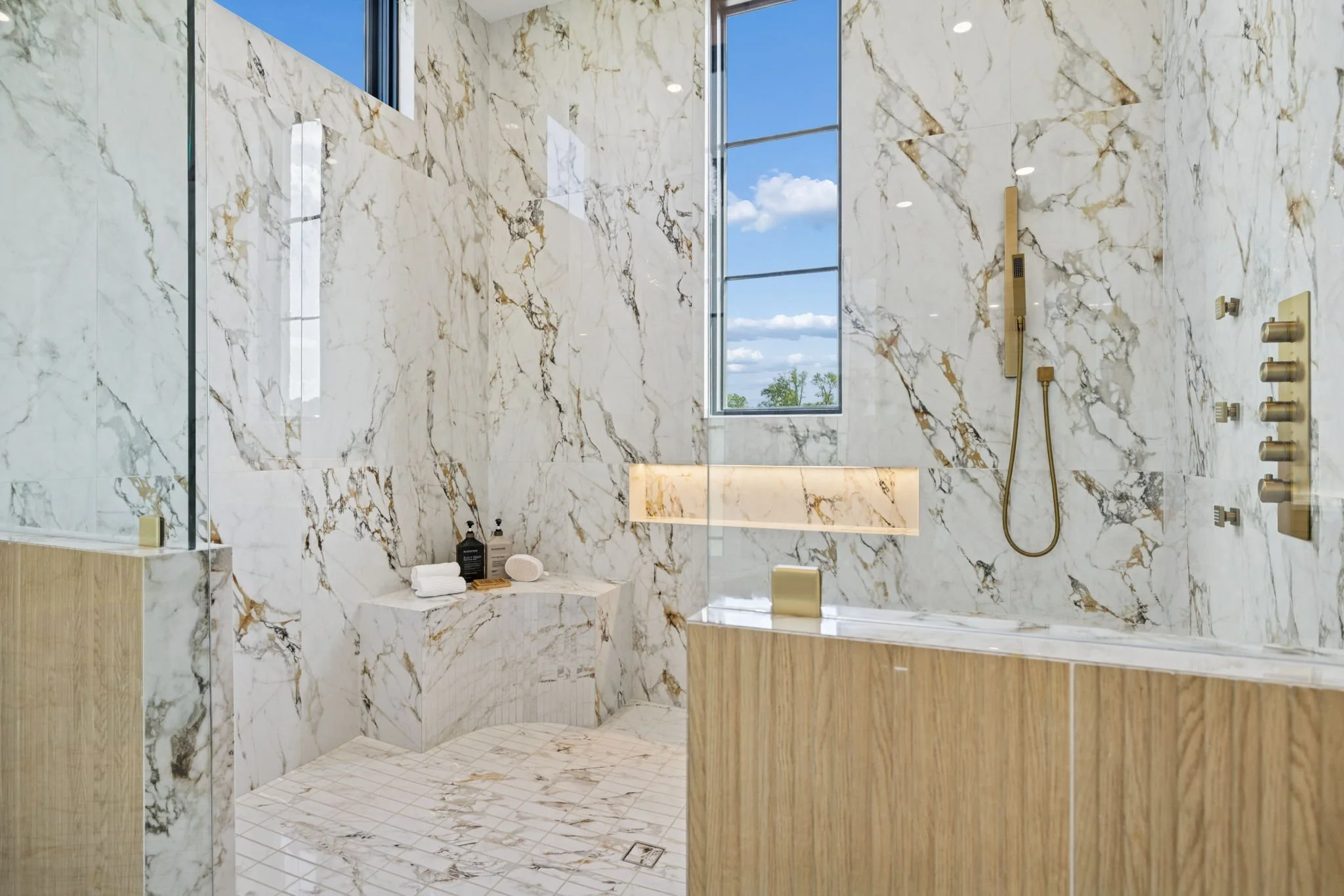 231-9636 Concord Rd - 217.jpg