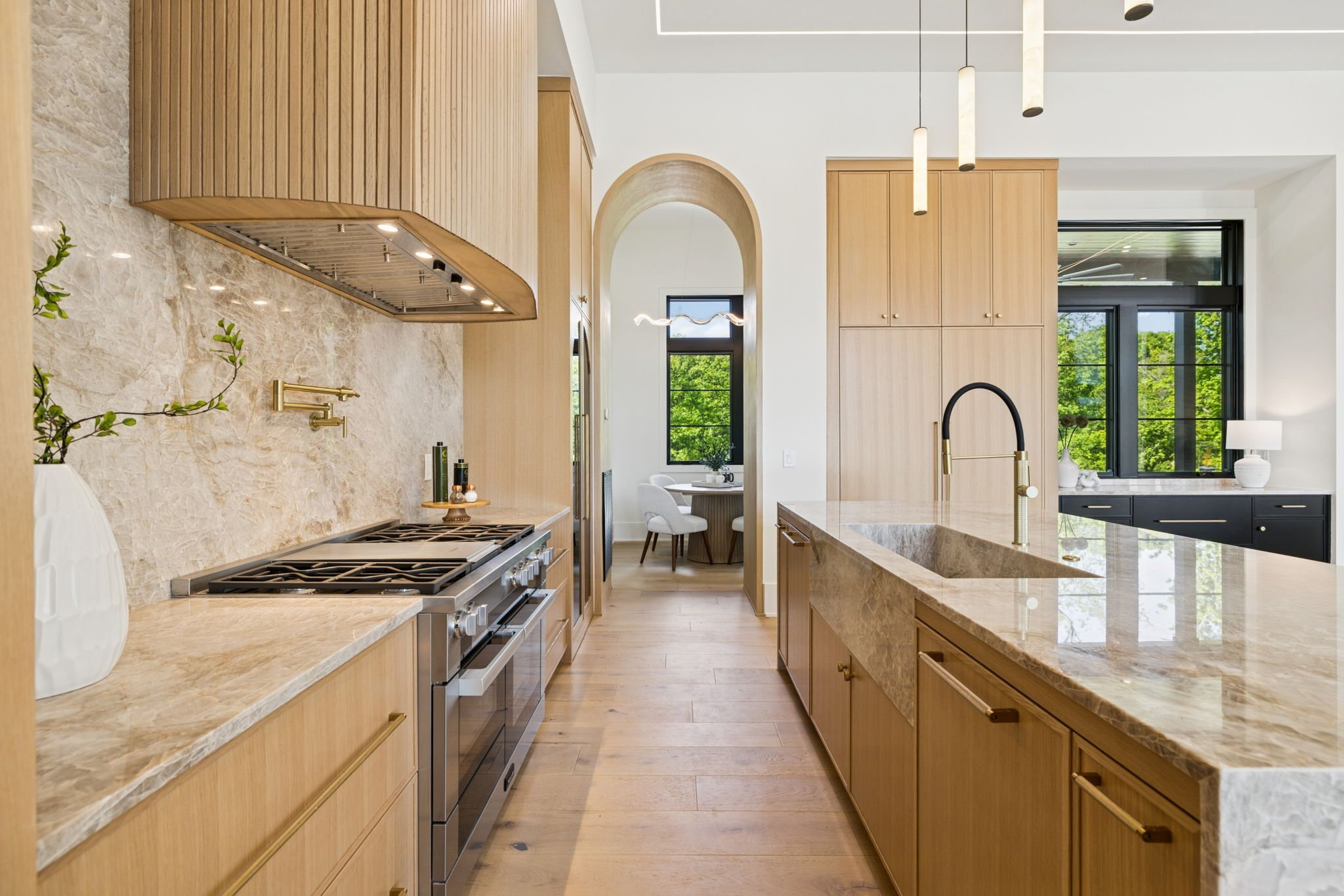118-9636 Concord Rd - 104.jpg