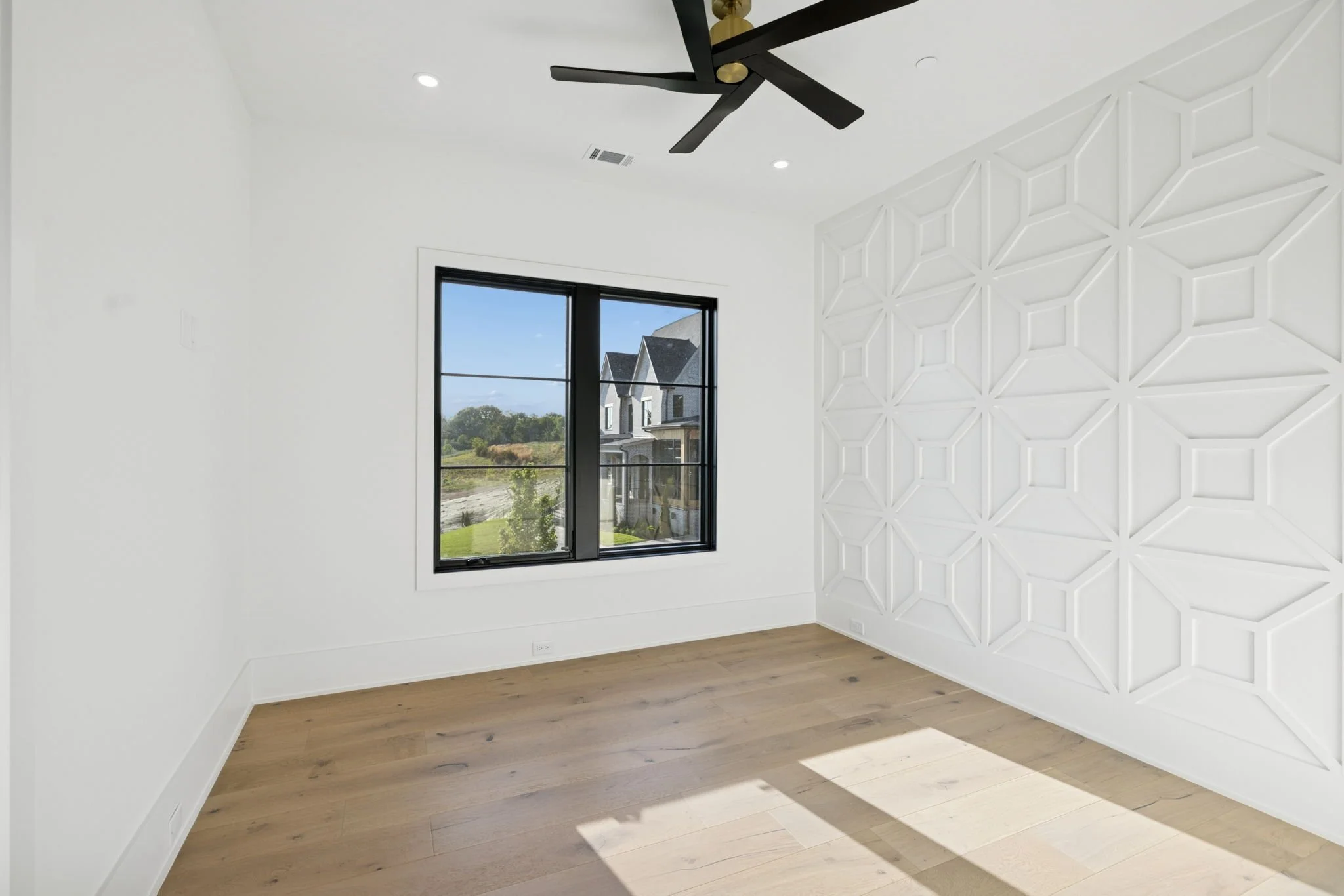 284-9636 Concord Rd - 270.jpg