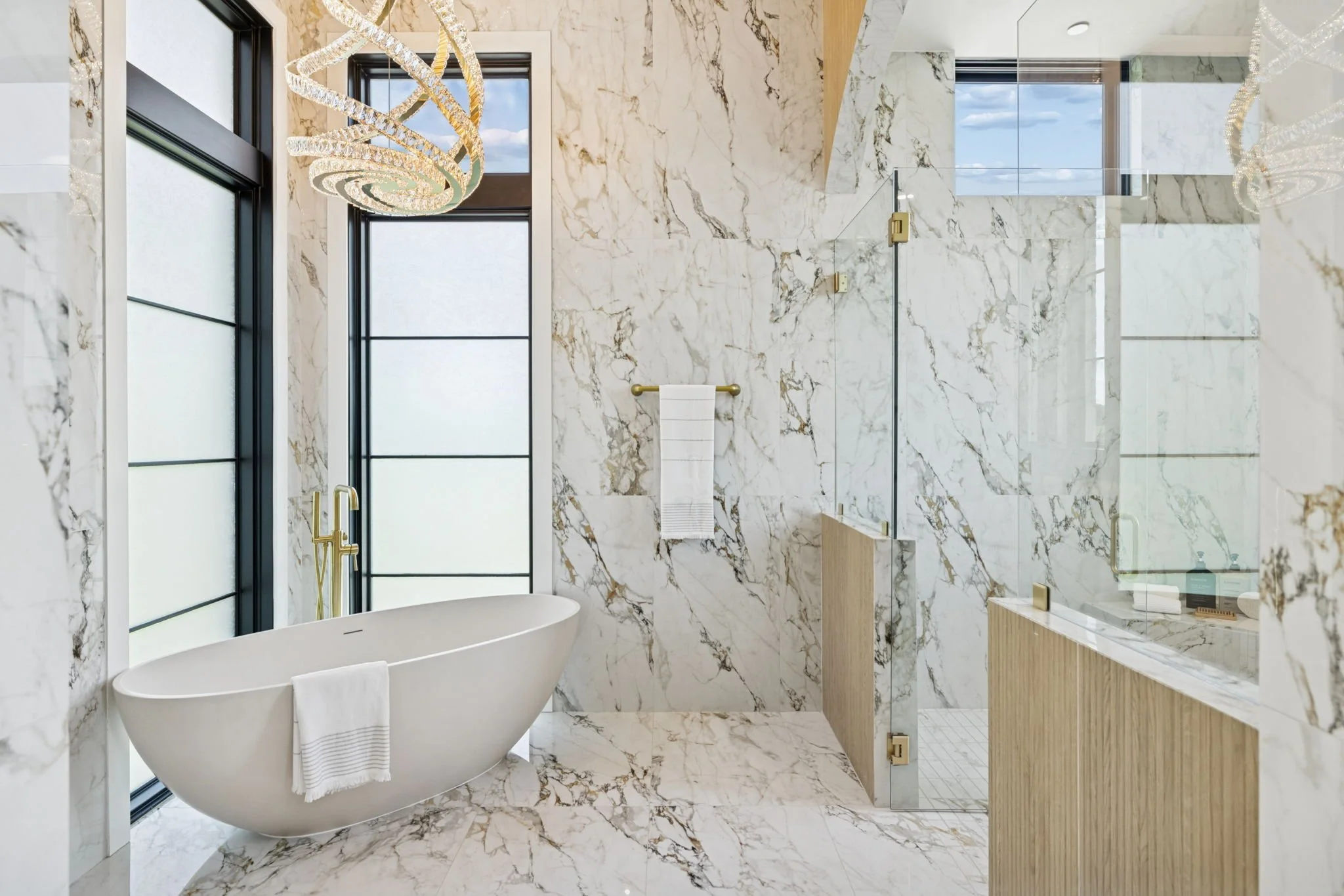 217-9636 Concord Rd - 203.jpg