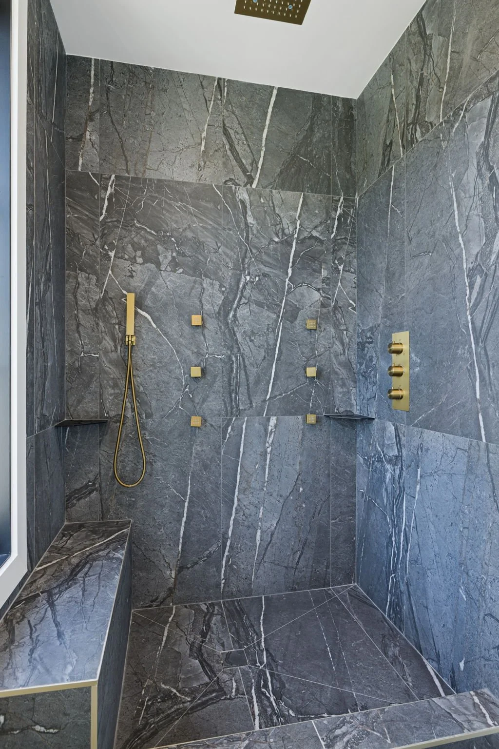 270-9636 Concord Rd - 256.jpg