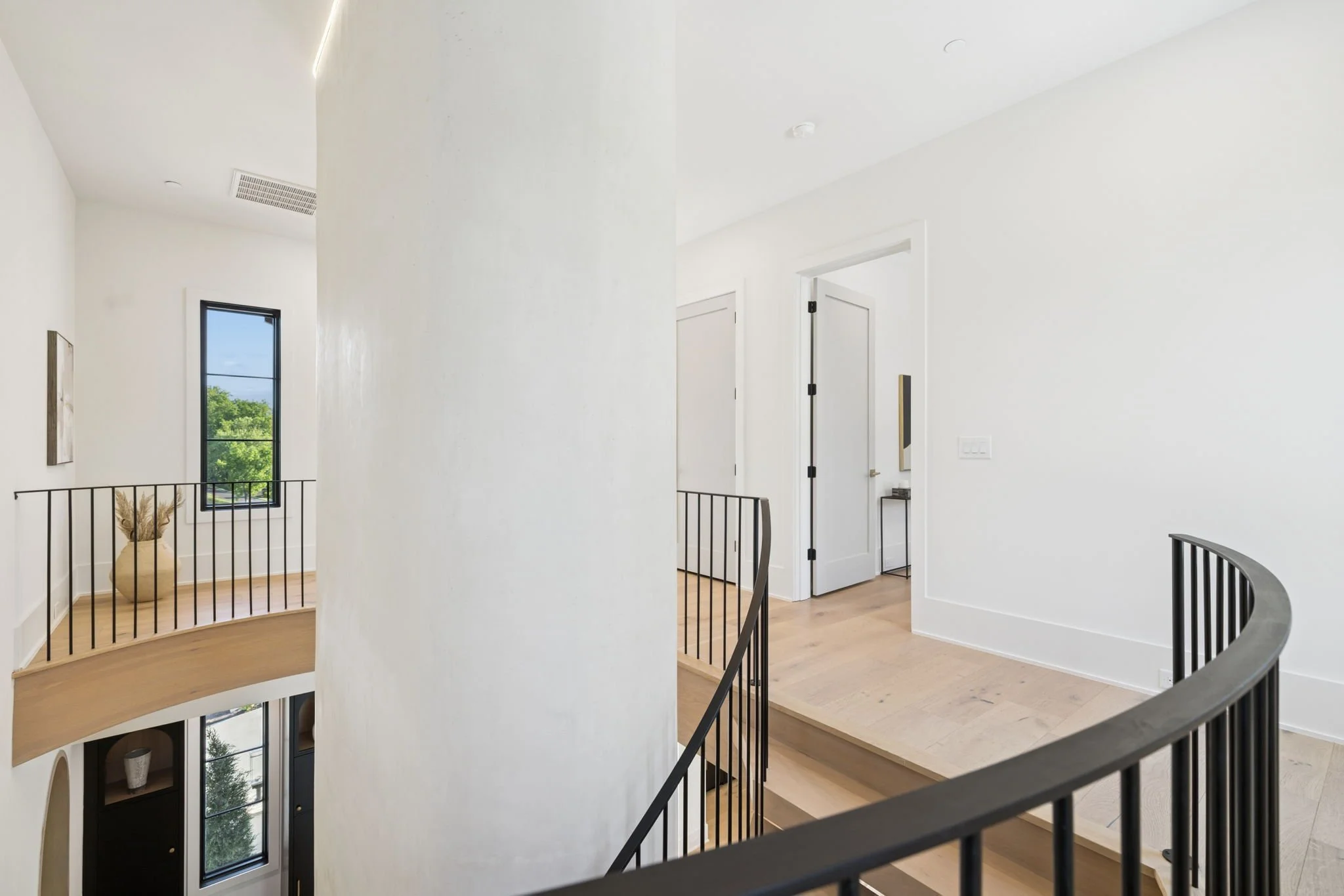 242-9636 Concord Rd - 228.jpg